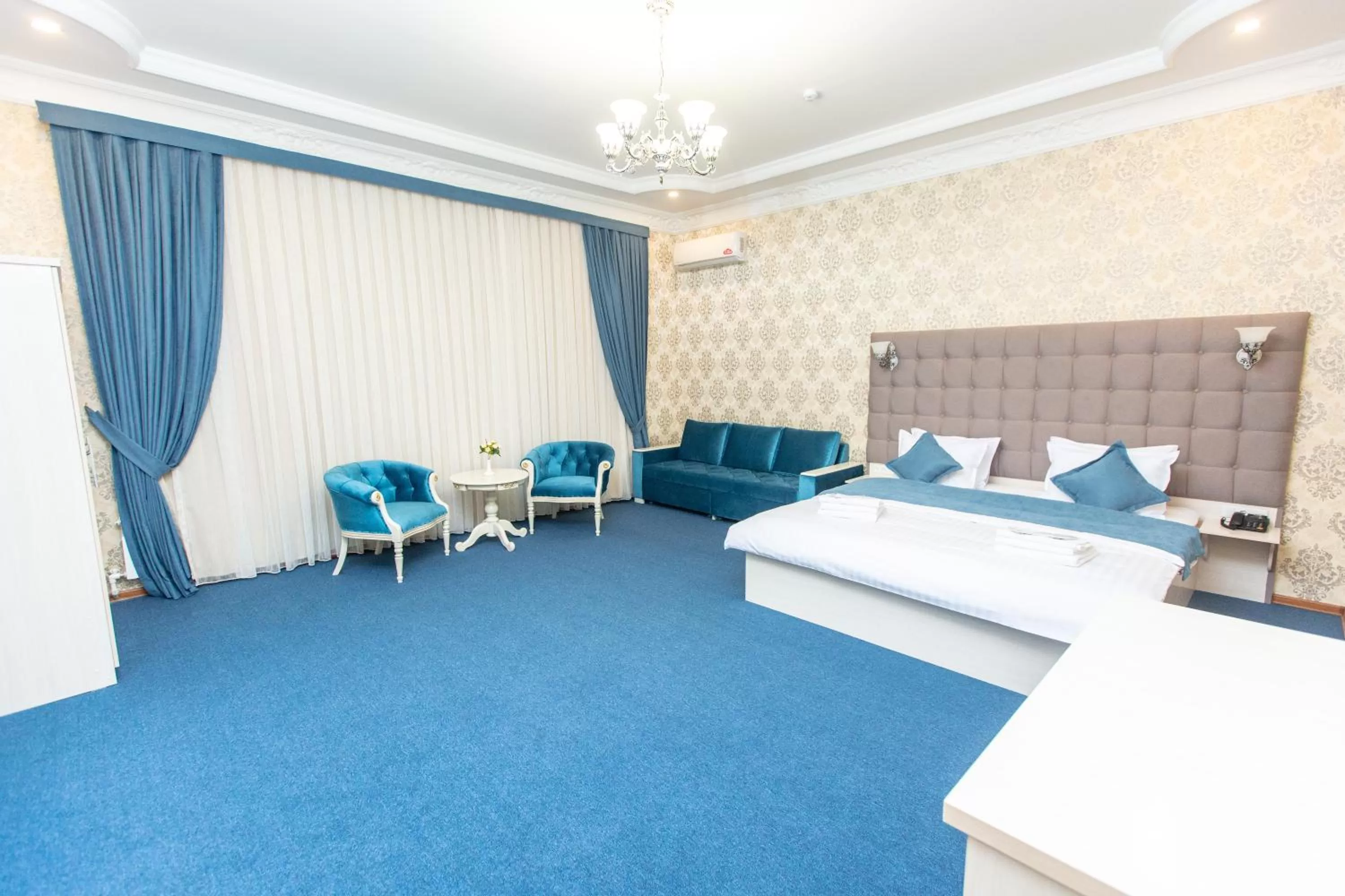 Photo of the whole room, Bed in Mirzo Boutique Hotel