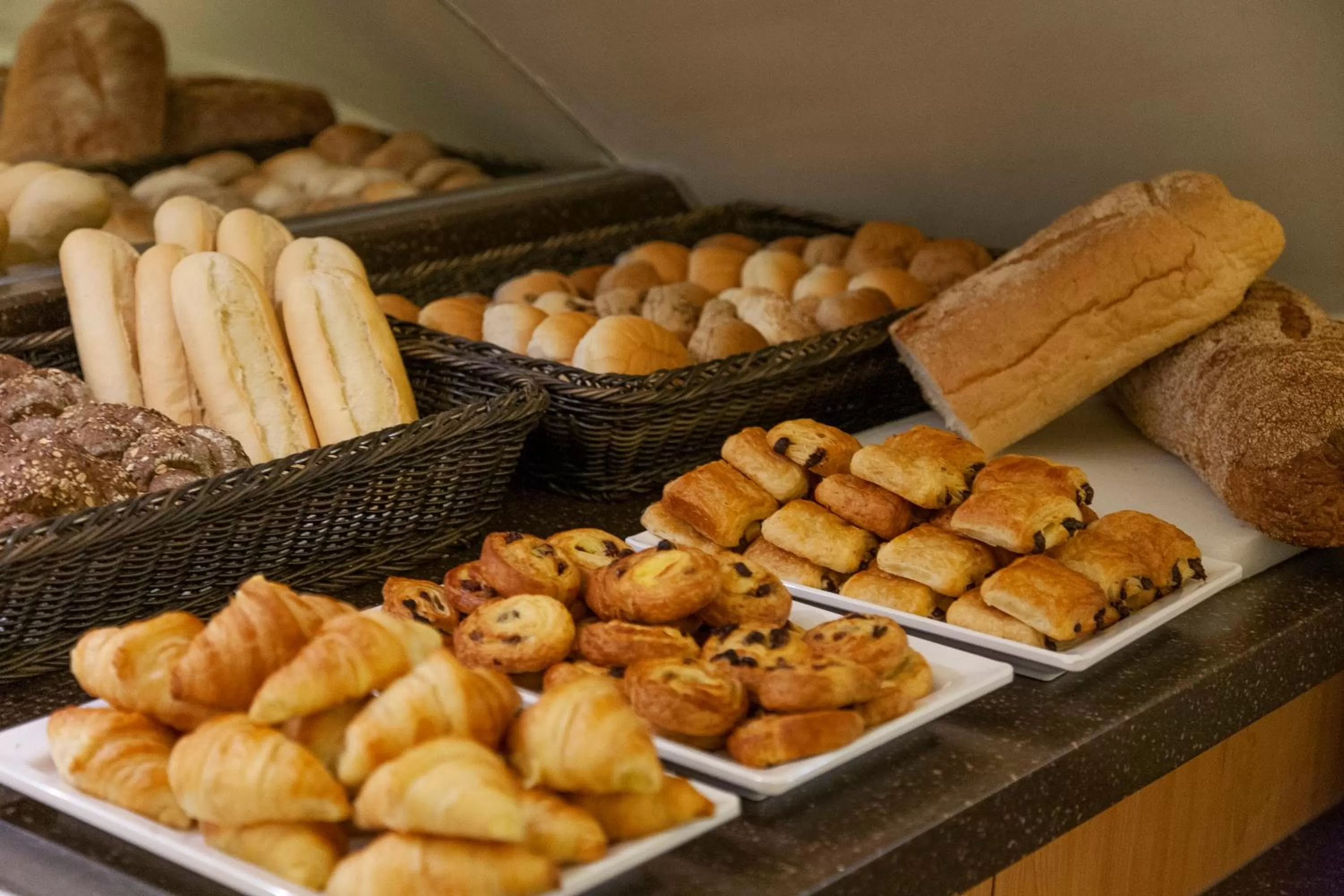 Breakfast in Avenue Hotel