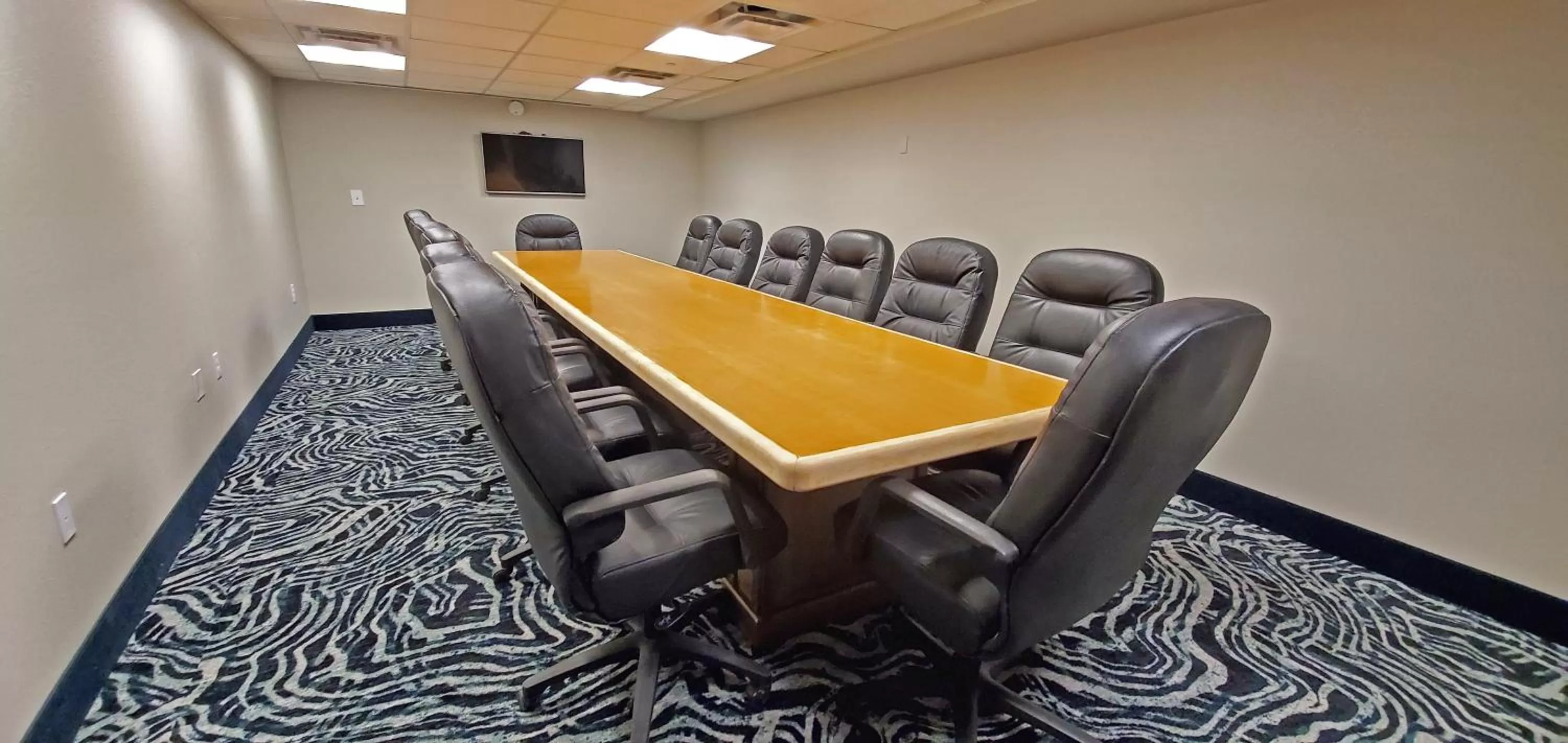 Meeting/conference room in Holiday Inn Kearney by IHG