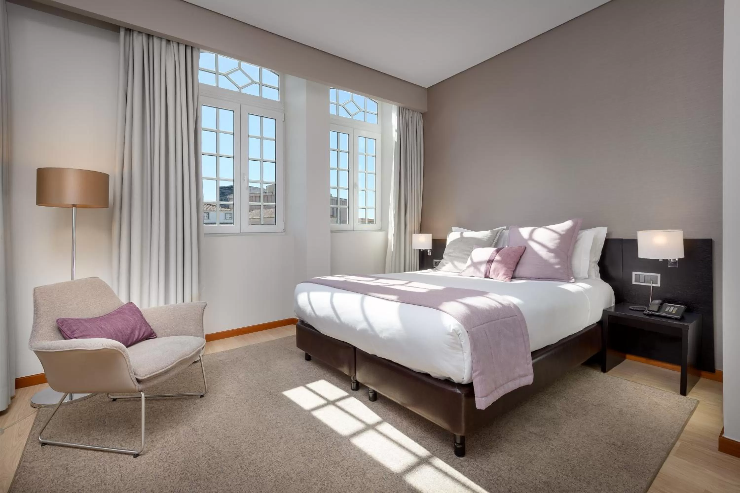 Bedroom, Bed in TURIM Aveiro Palace Hotel