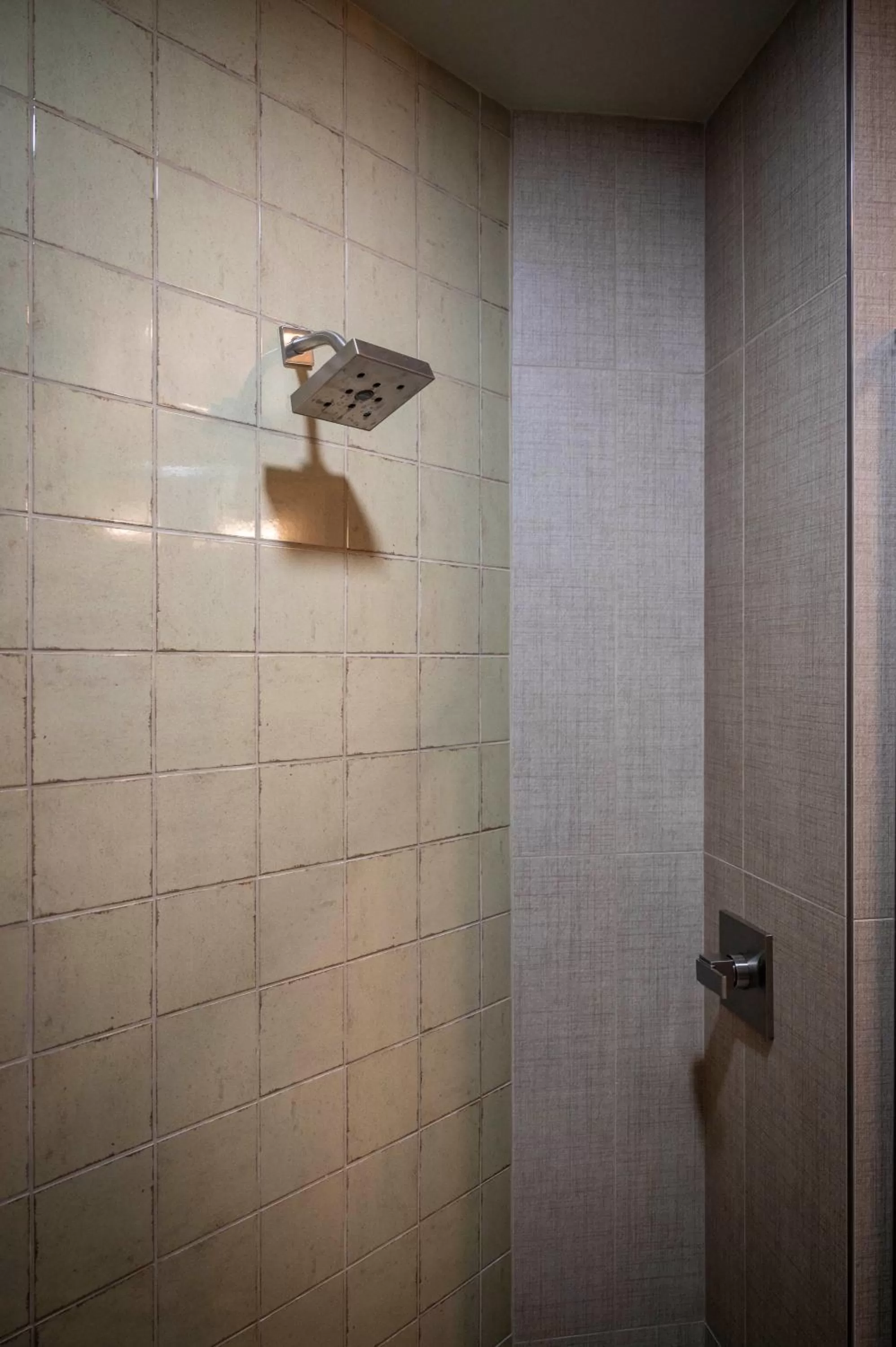 Shower in Hotel Broad Ripple
