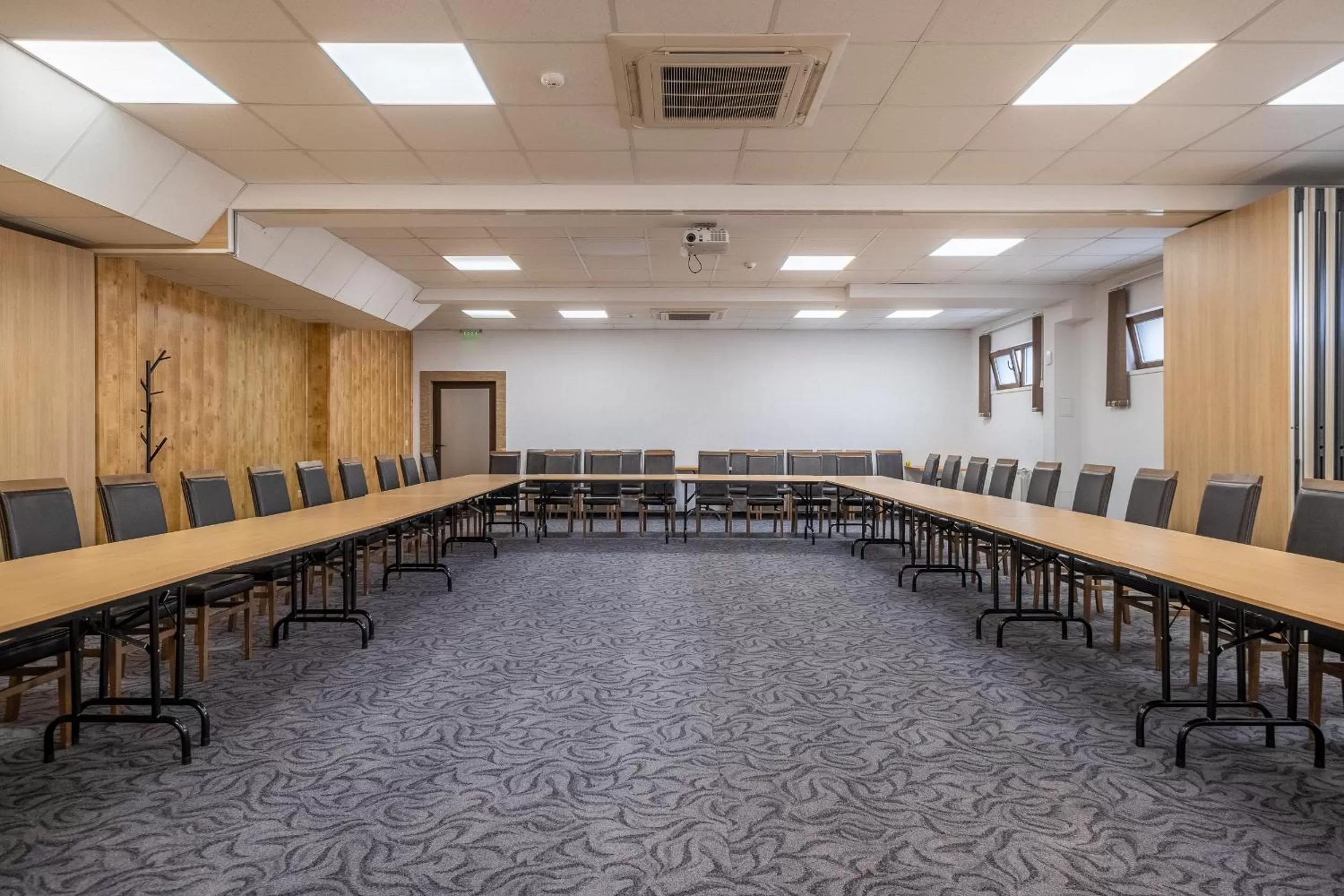 Meeting/conference room in Park Hotel Asenevtsi