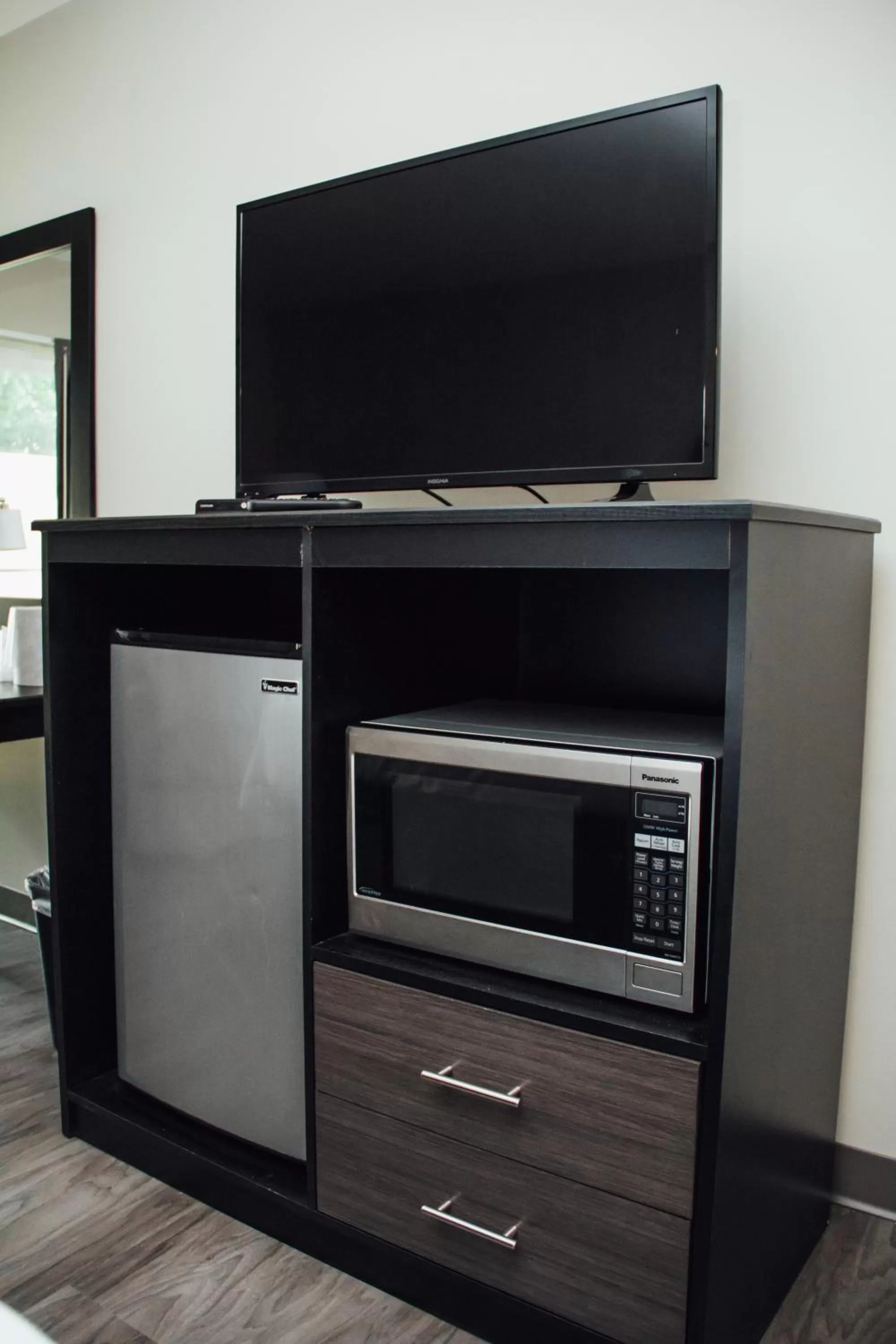 Country Squire Inn and Suites