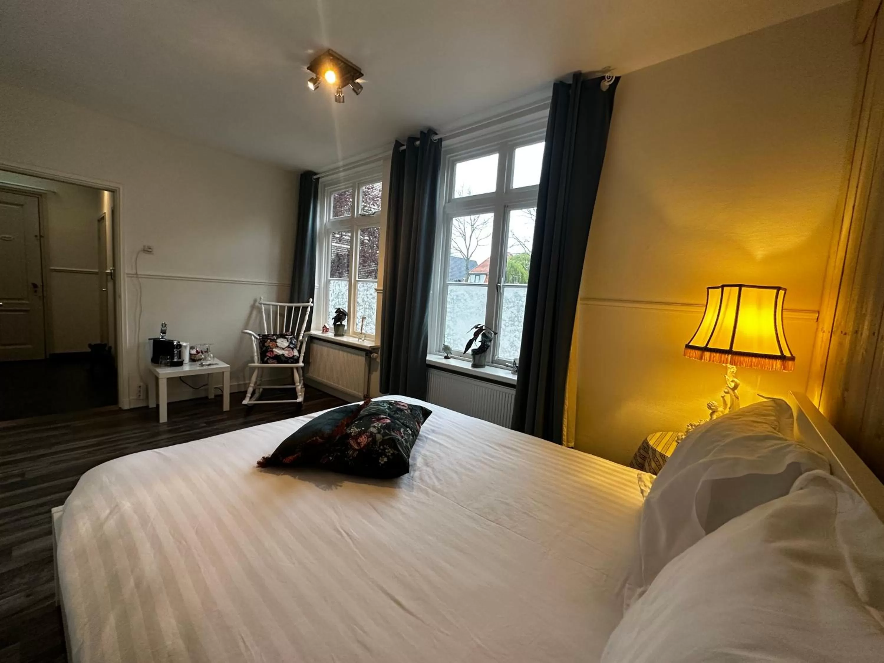 Bed in Villa Steenwyck Giethoorn