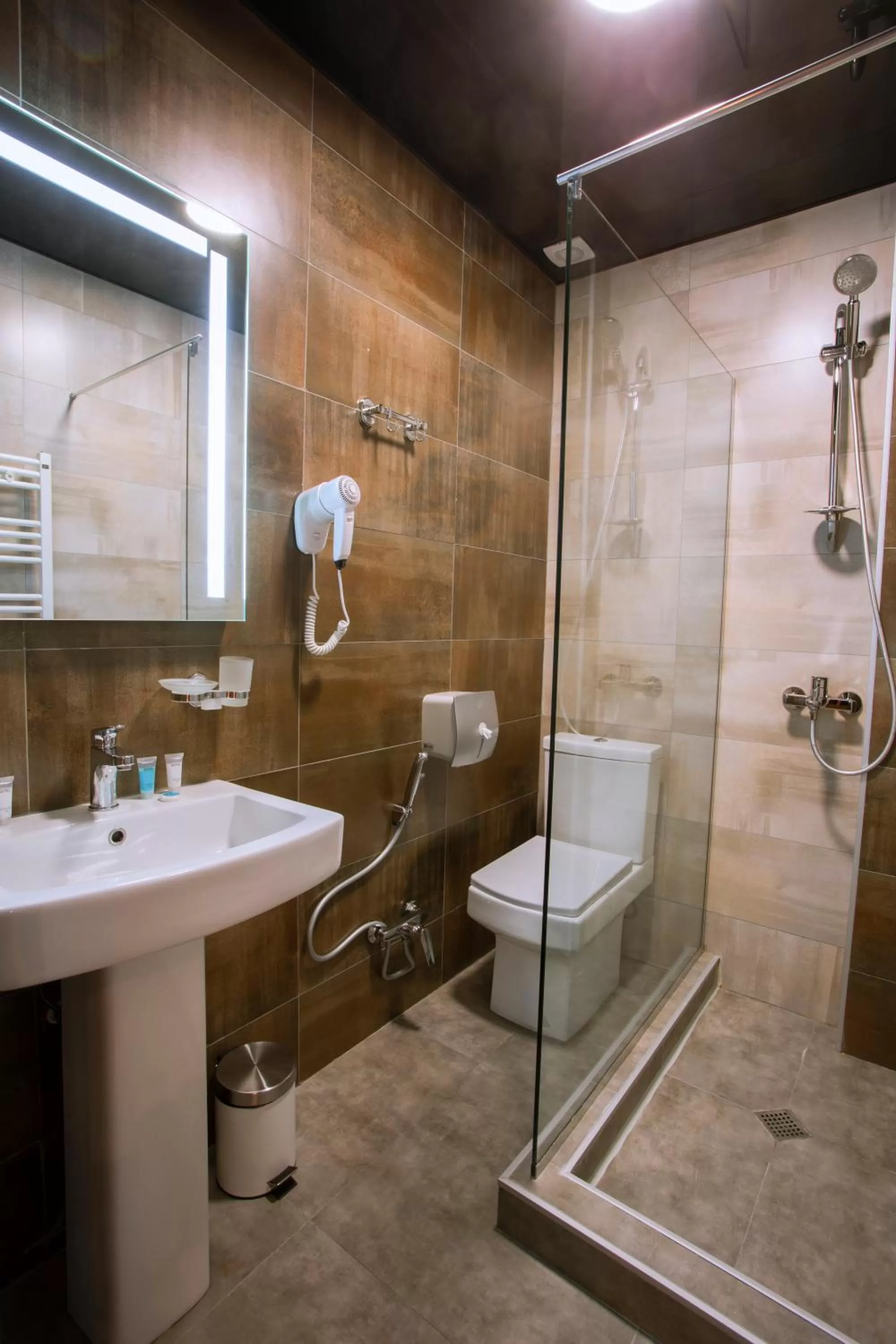 Bathroom in Apart Hotel West