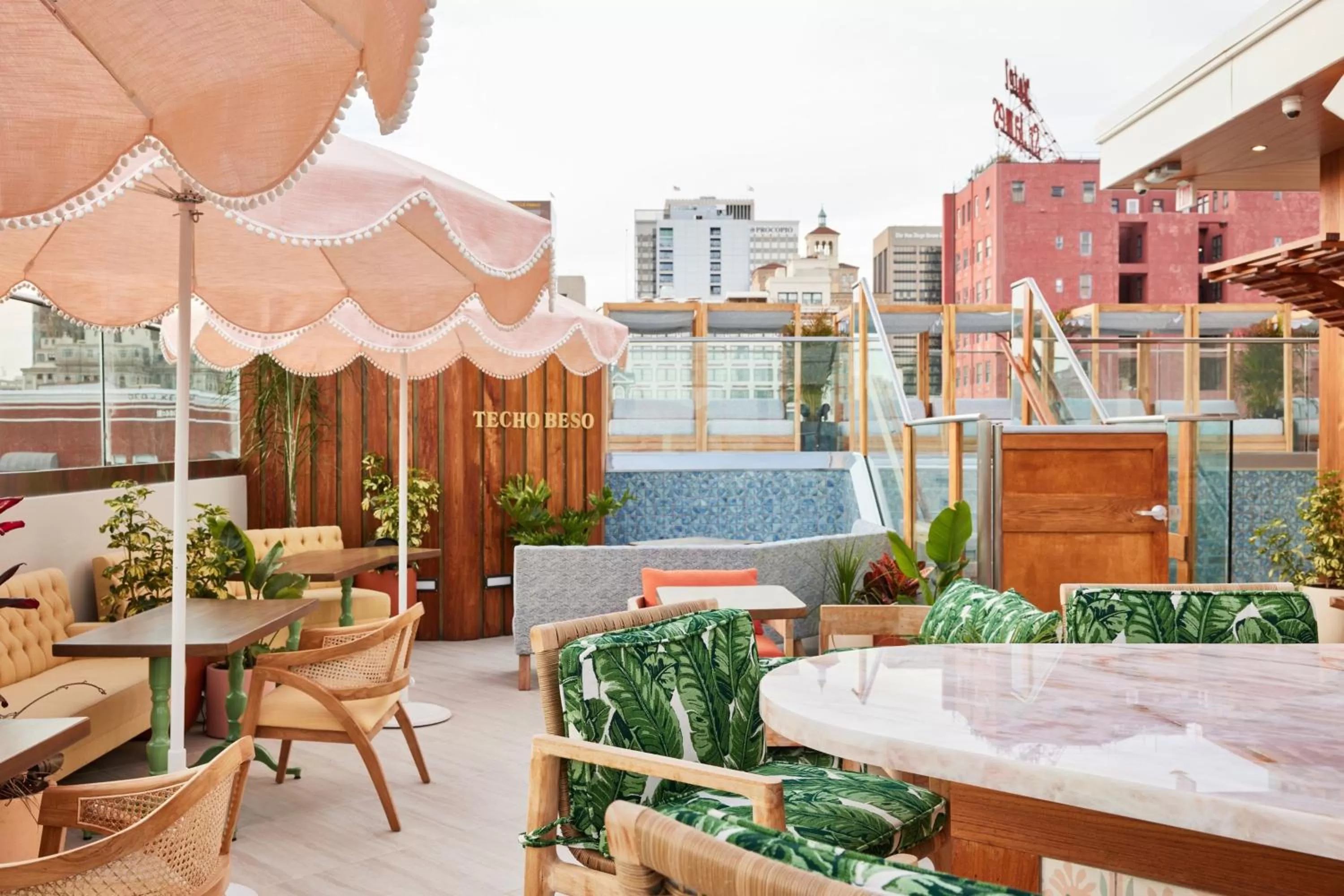 Restaurant/places to eat in AC Hotel by Marriott San Diego Downtown Gaslamp Quarter