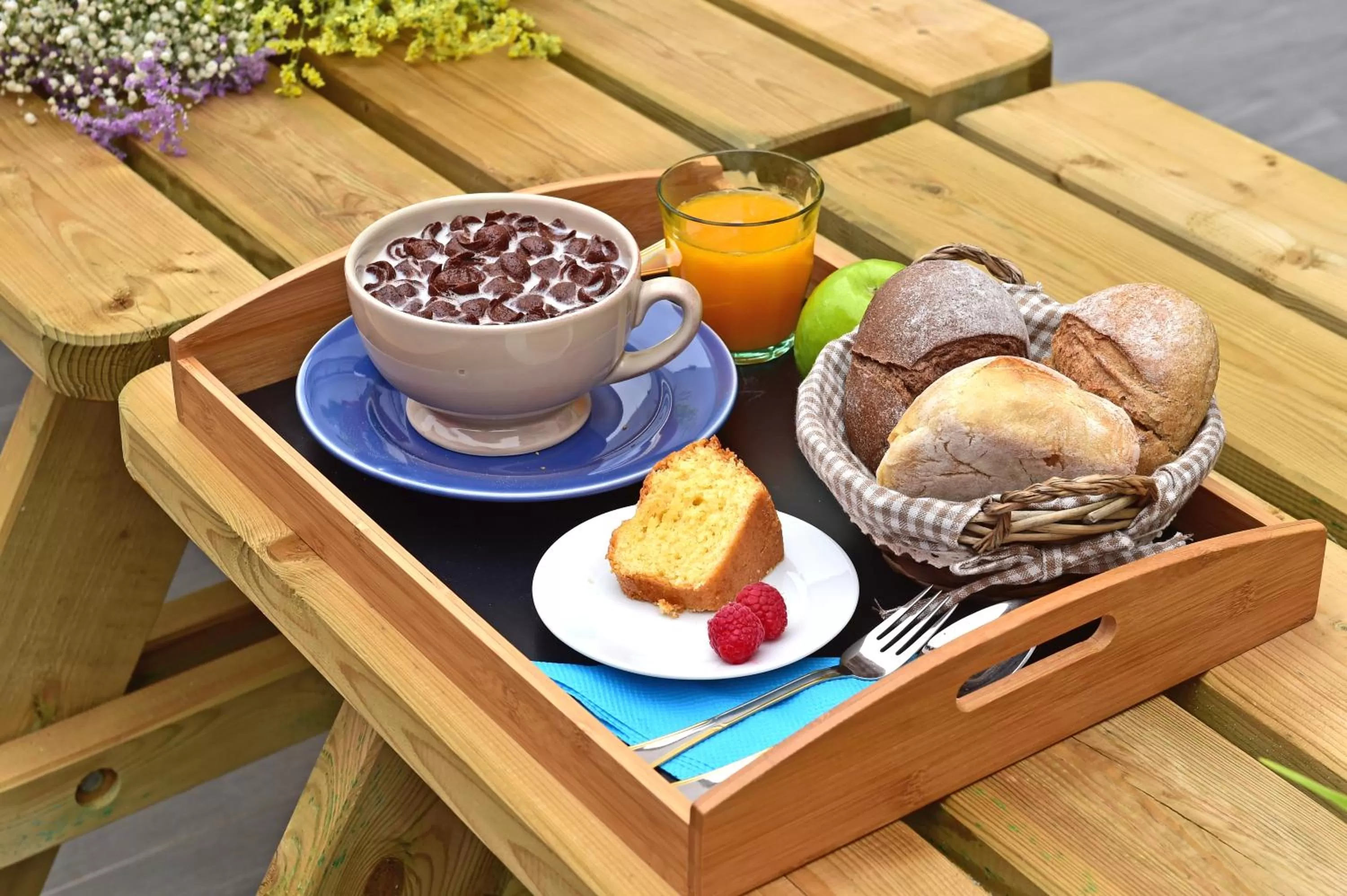 Continental breakfast in Mercearia D'Alegria Boutique B&B