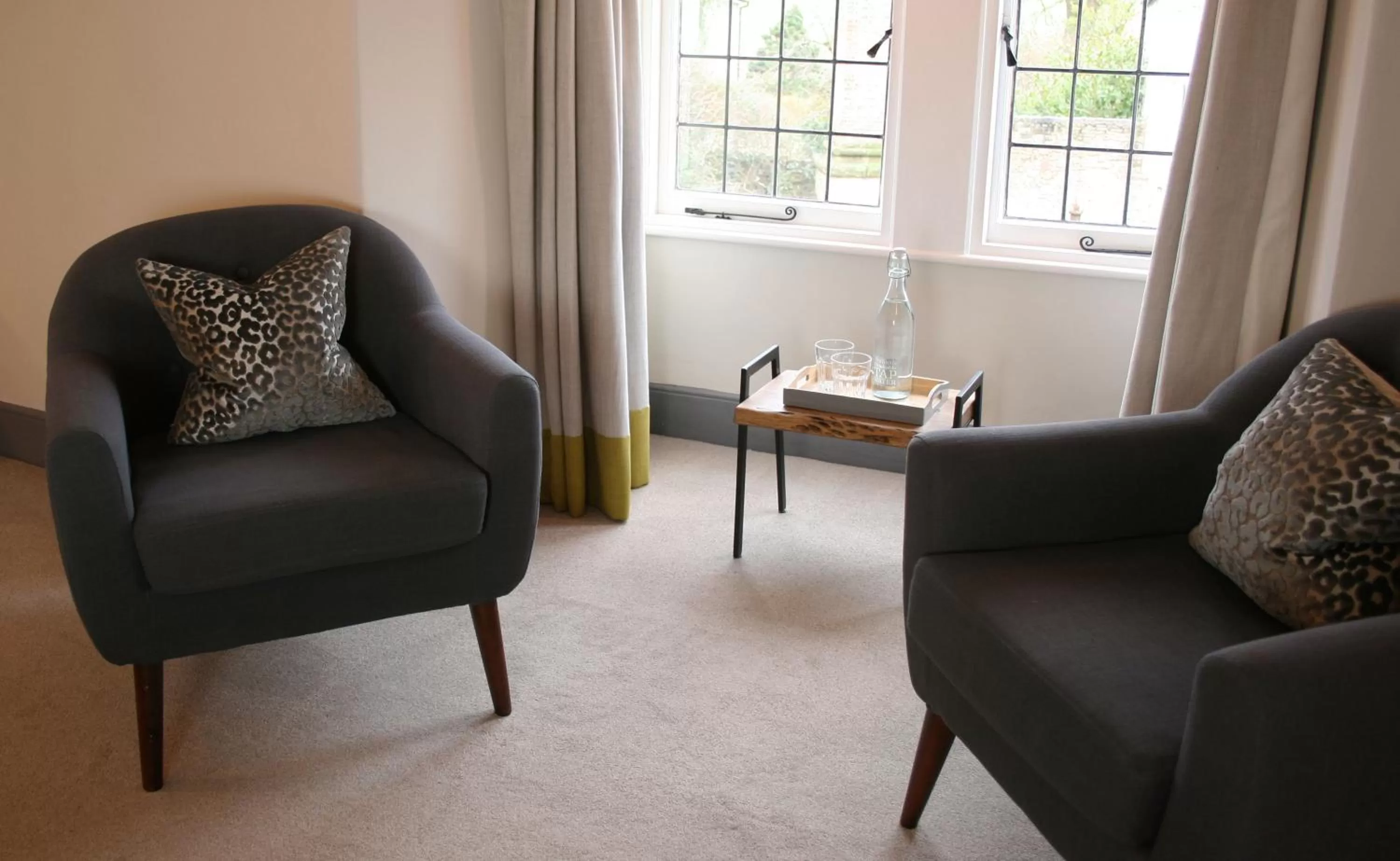Bedroom, Seating Area in The Cross at Croscombe