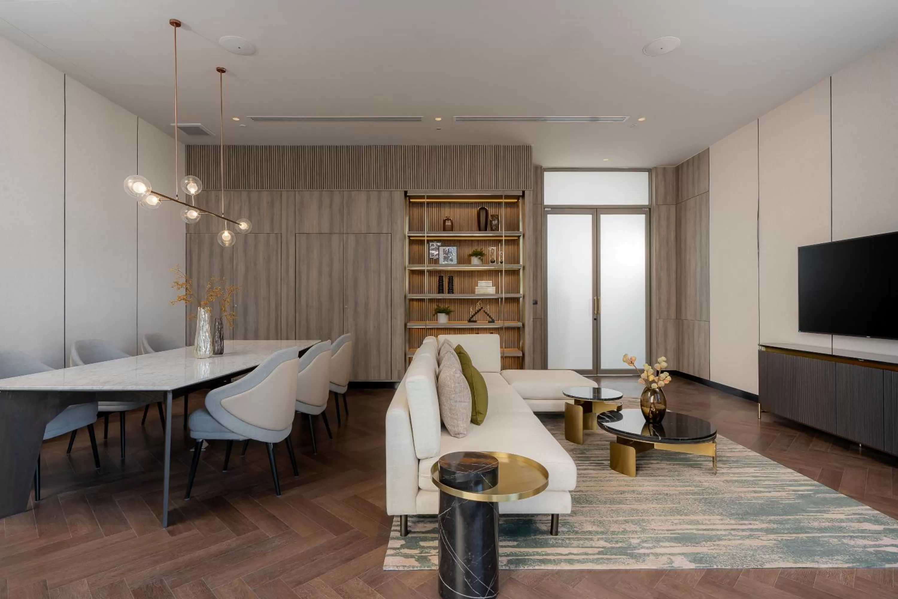 Seating area in Staybridge Suites Bangkok Sukhumvit by IHG