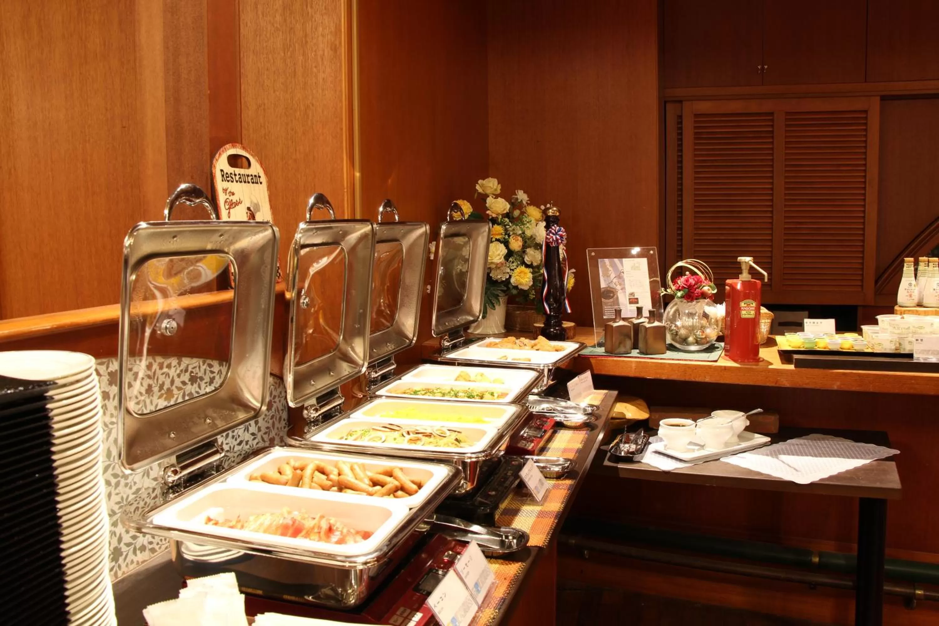 Restaurant/places to eat in Hotel JAL City Aomori