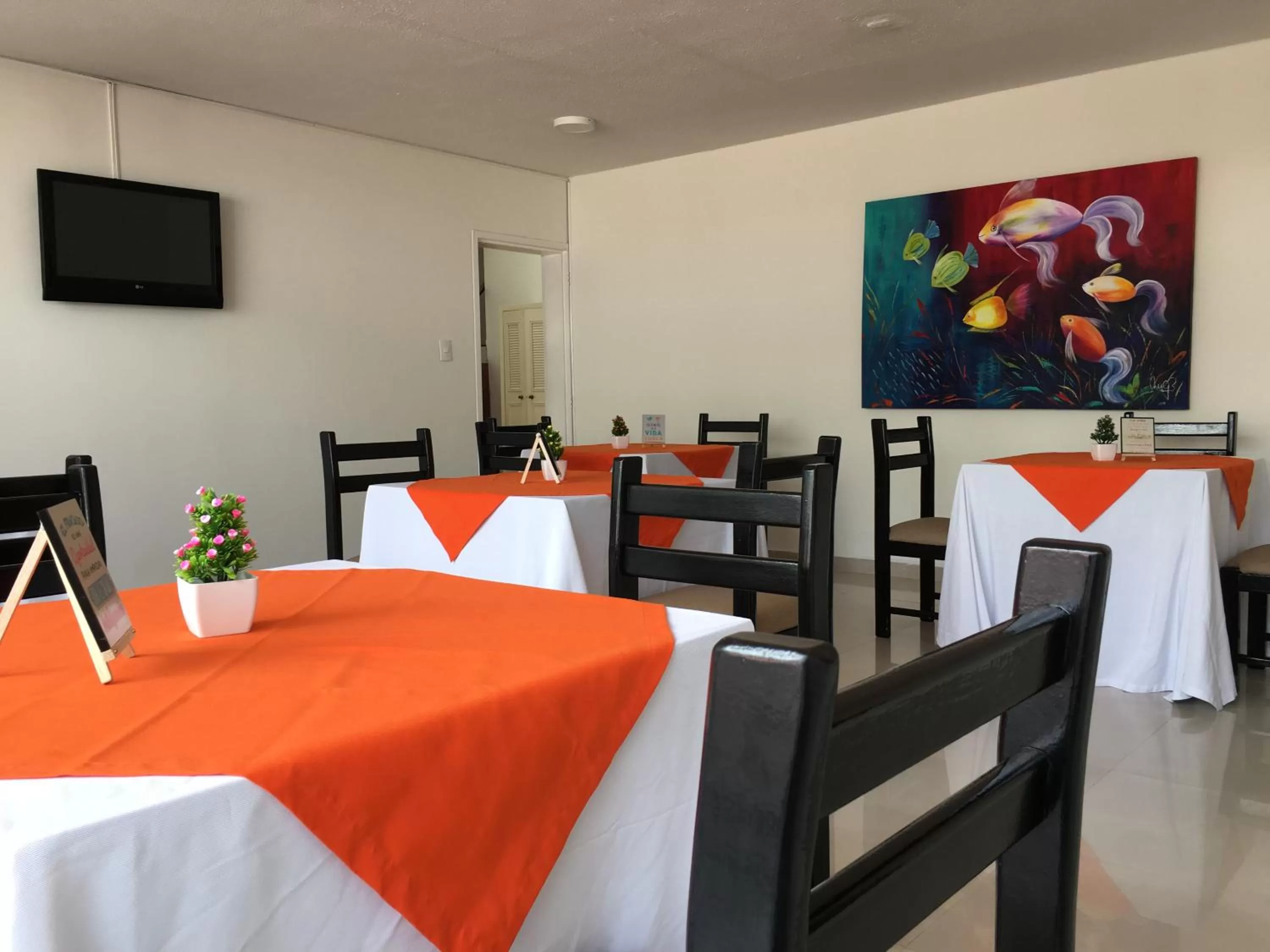 Restaurant/Places to Eat in Hotel Regine's Manizales