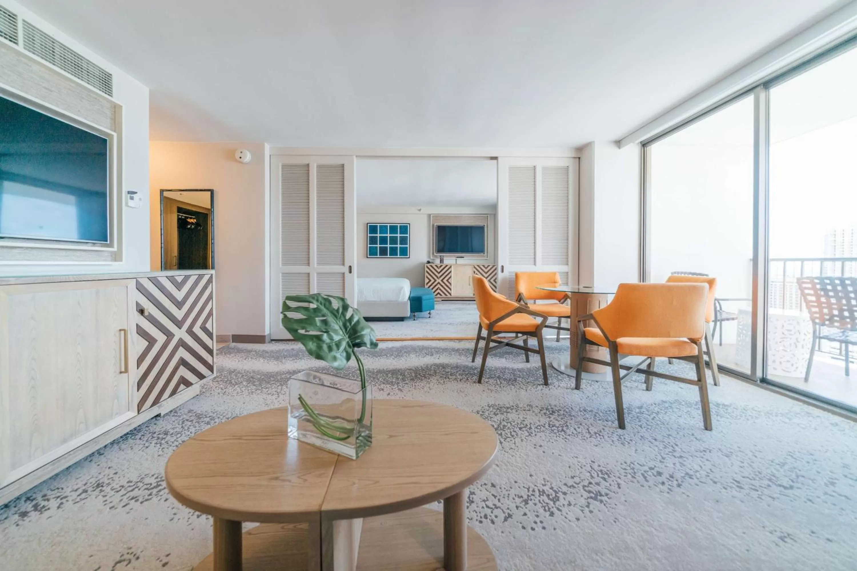 Photo of the whole room in OUTRIGGER Waikiki Beachcomber Hotel