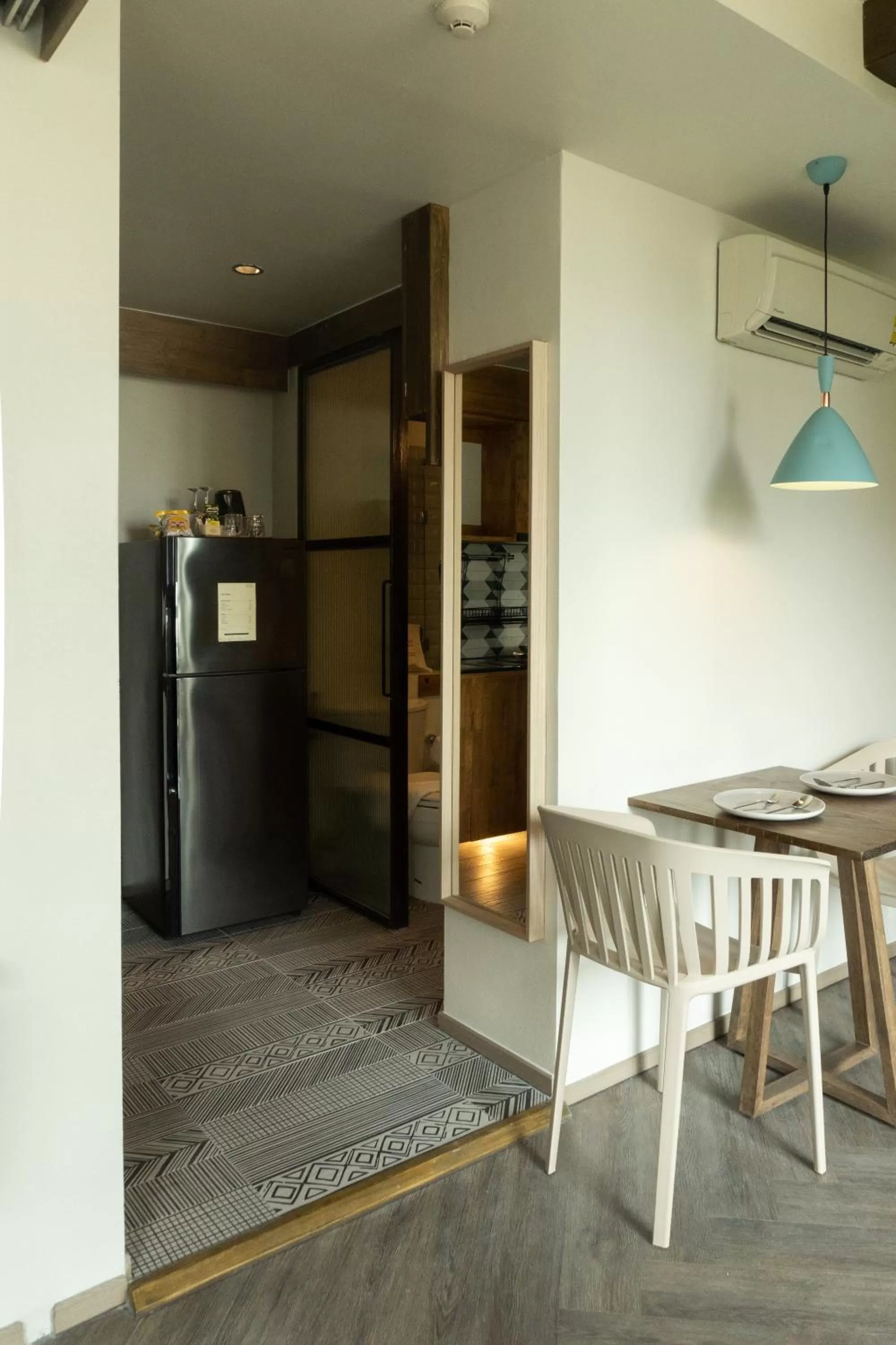 Dining area in karaarom hotel