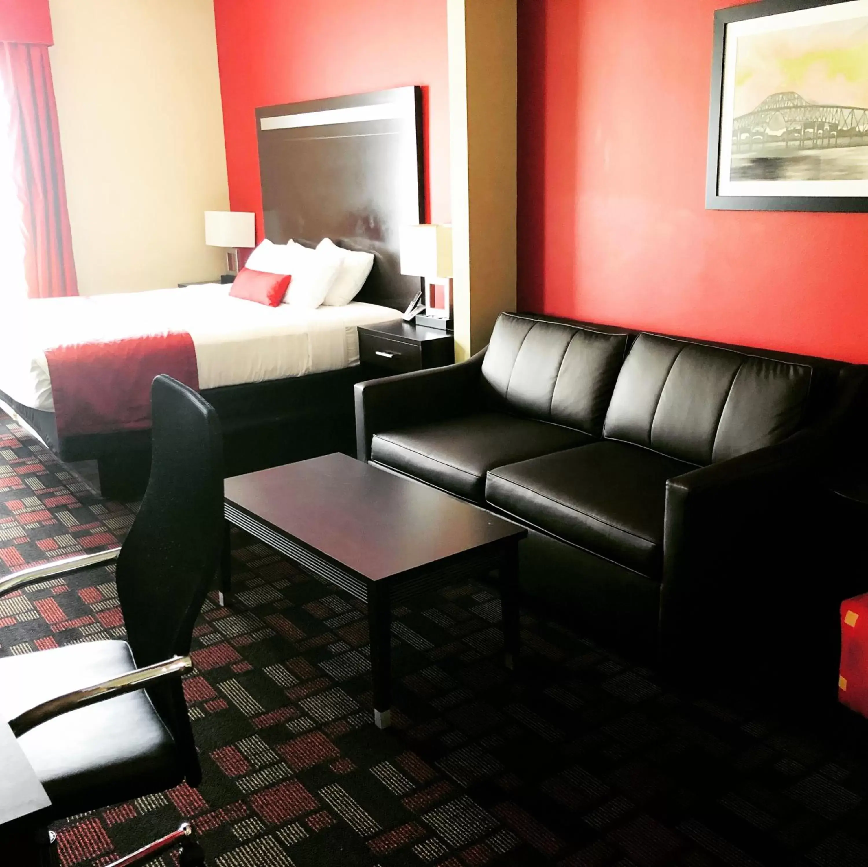 Deluxe King Room - Non-Smoking in Wingate by Wyndham Lake Charles Casino Area Deluxe King Room - Non-Smoking in Wingate by Wyndham Lake Charles Casino Area