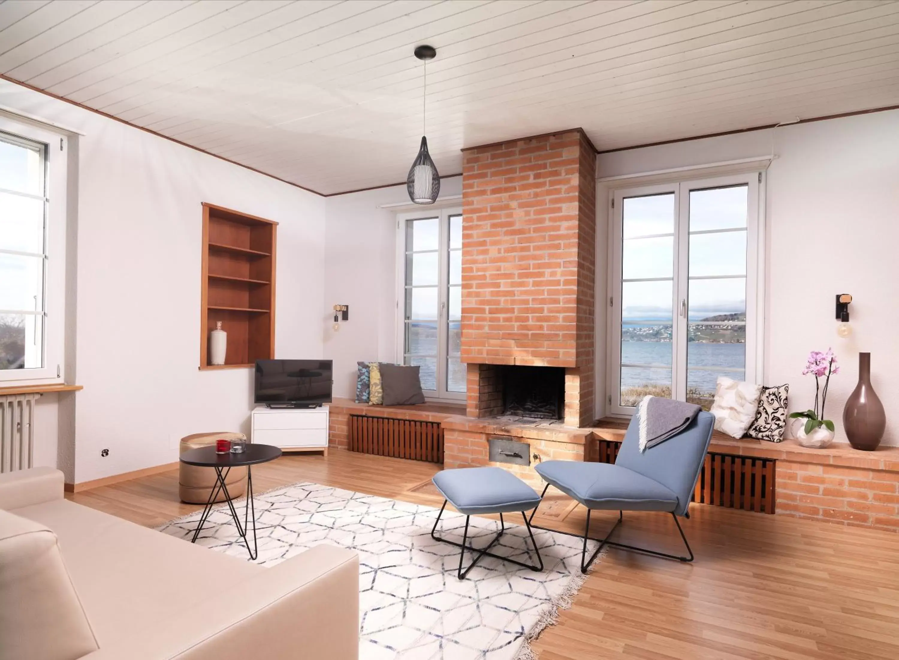 Apartment with Lake View in Hotel Bad Murtensee Apartment with Lake View in Hotel Bad Murtensee