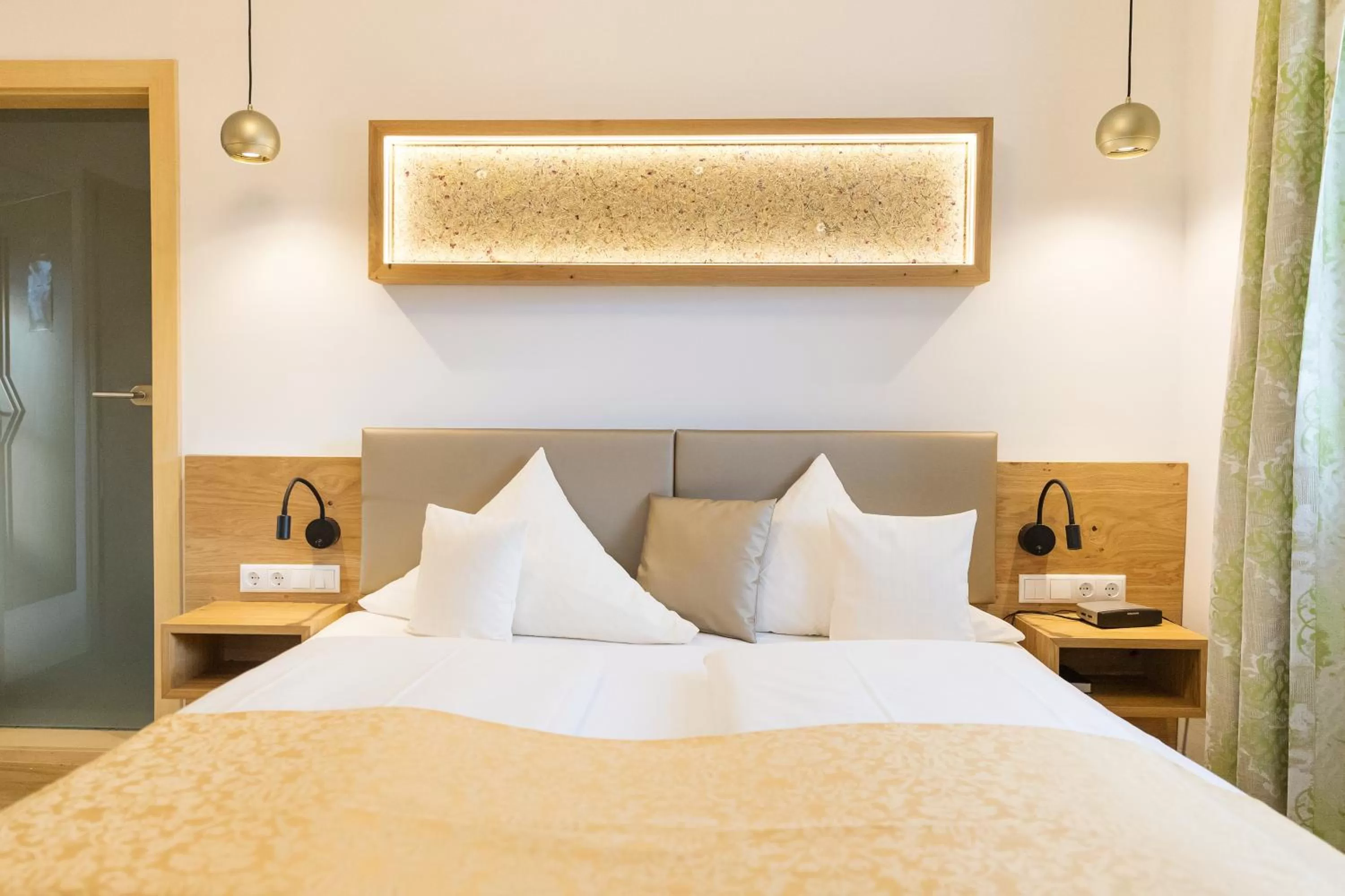 Photo of the whole room, Bed in Wander und Aktiv Hotel Rösslwirt