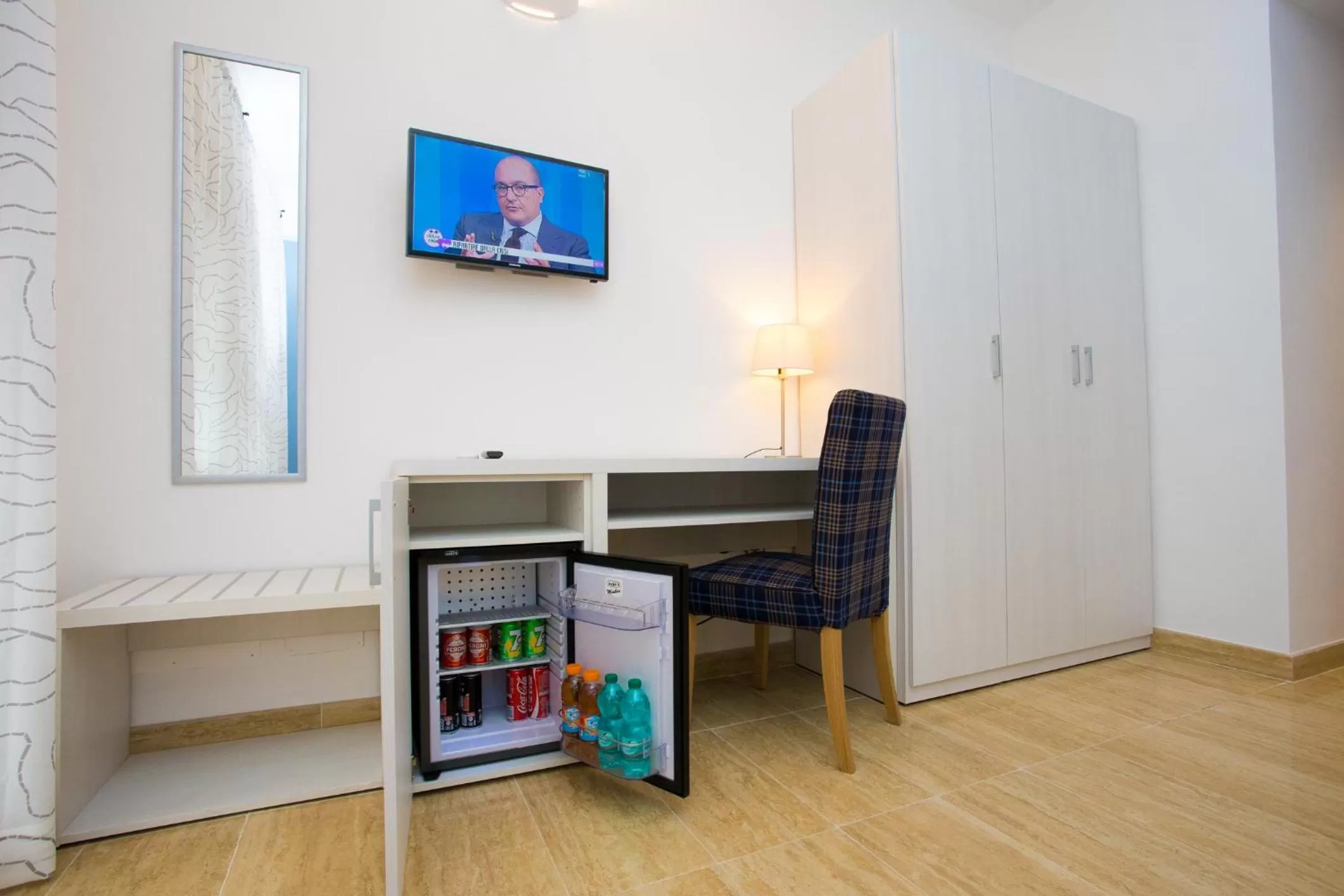 TV and multimedia in Trastevere's Friends