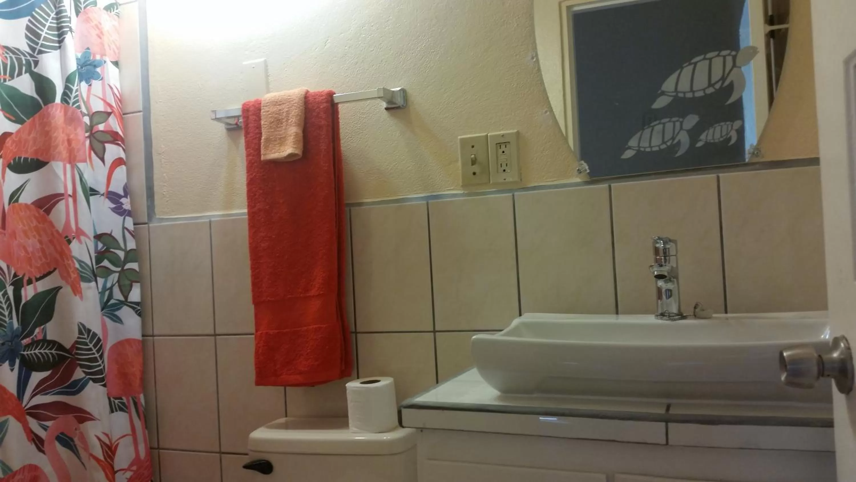 Bathroom in Barefoot Beach Belize