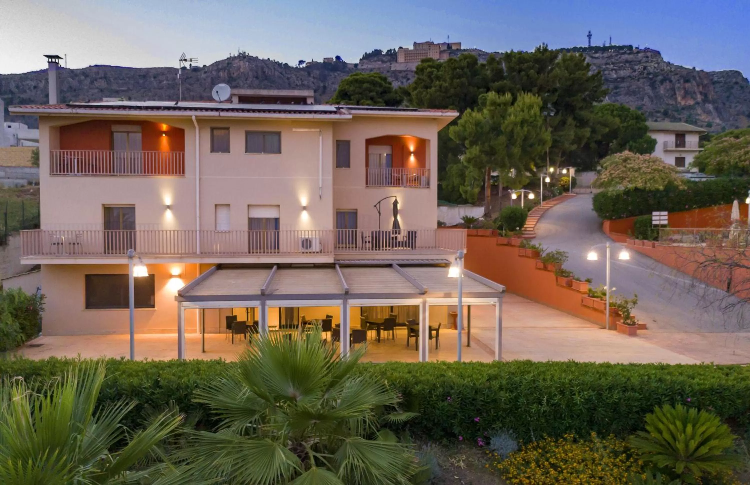 Property building in Aparthotel Isabella