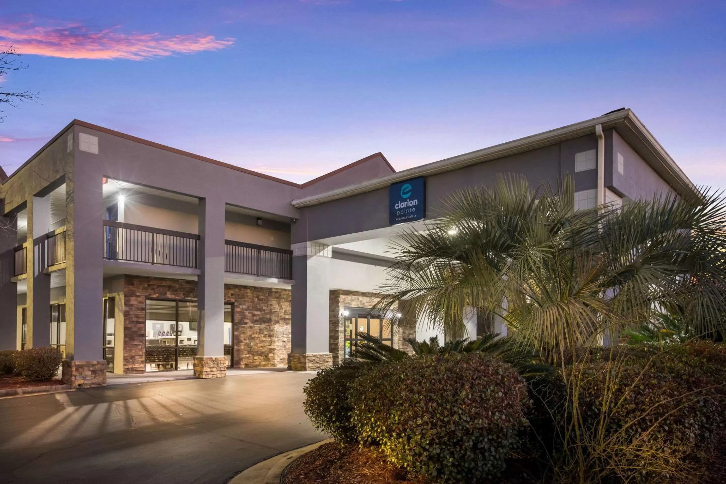 Property building in Clarion Pointe Forsyth I-75