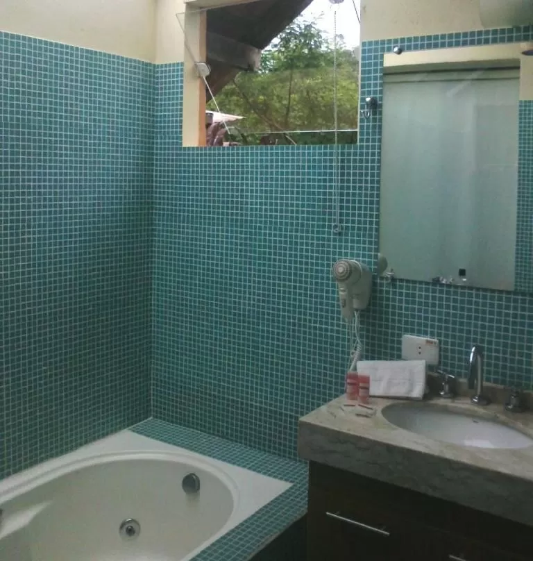 Bathroom in Pousada Vila Santa Barbara