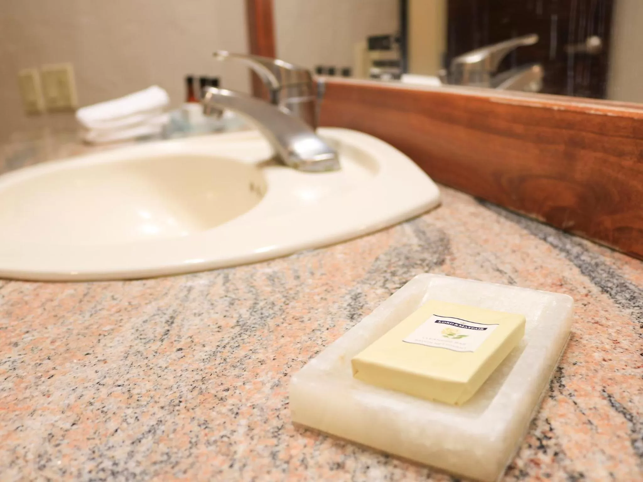 Bathroom in Hotel Coral & Marina