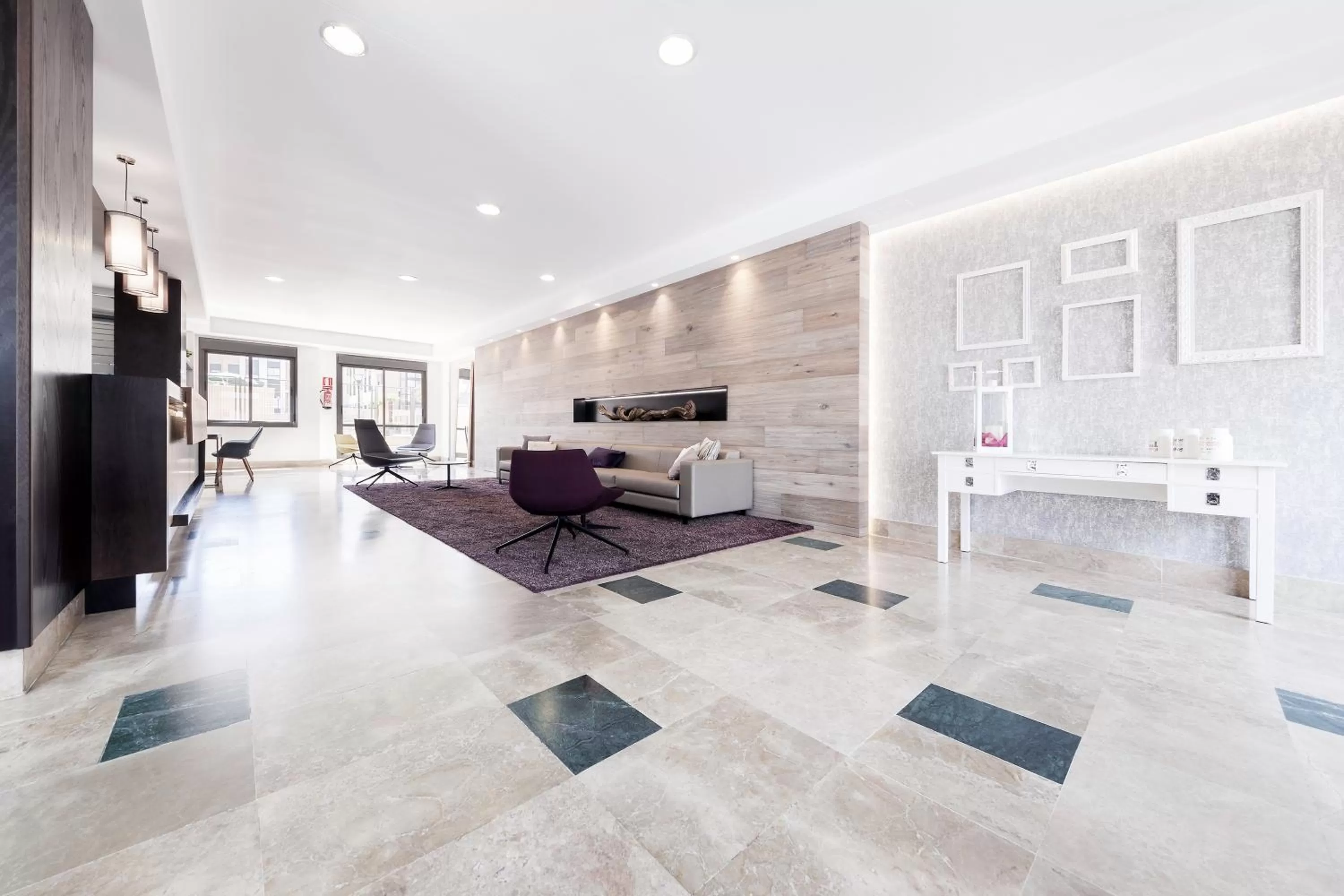 Lobby or reception in Compostela Suites