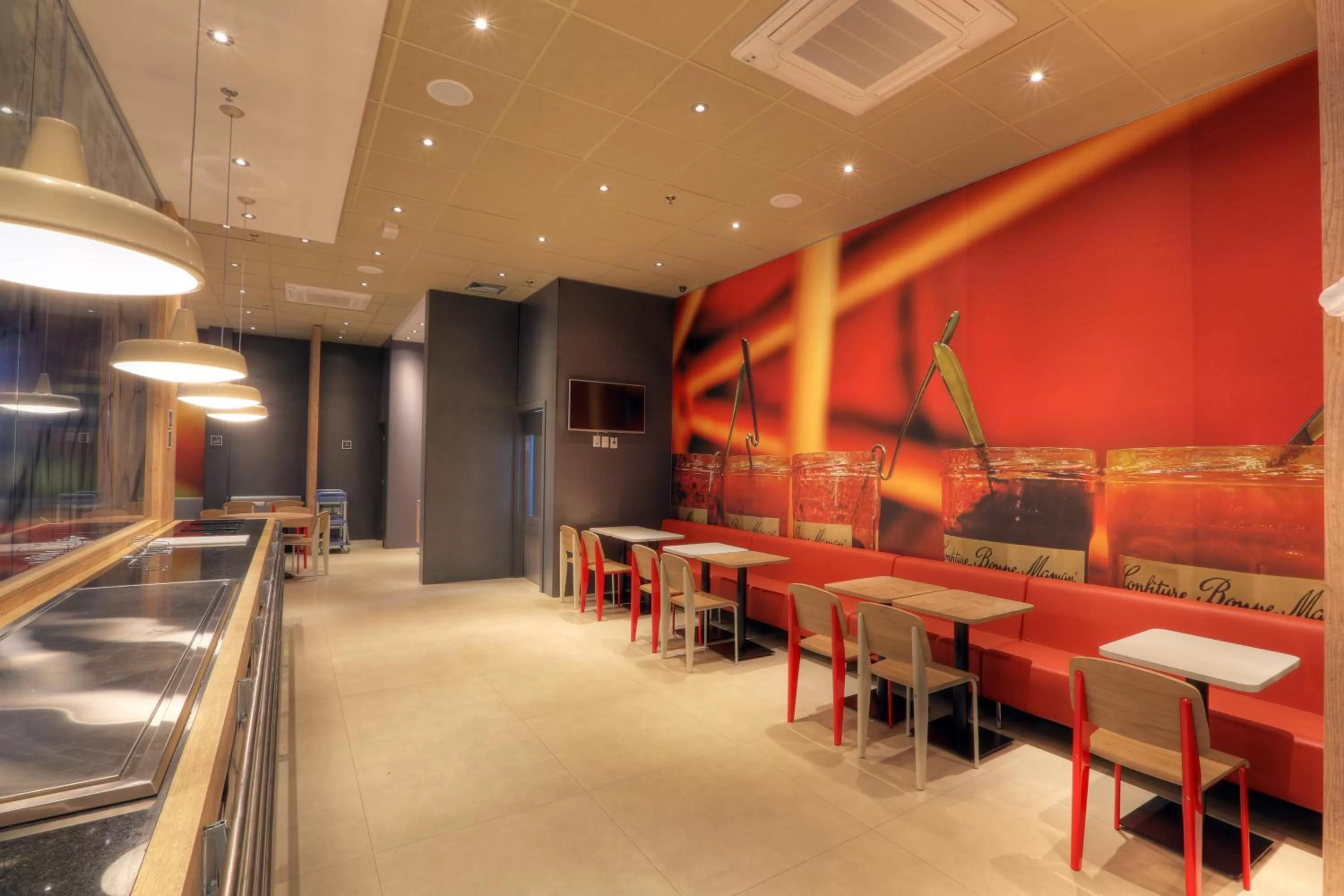 Restaurant/places to eat in ibis Sinop