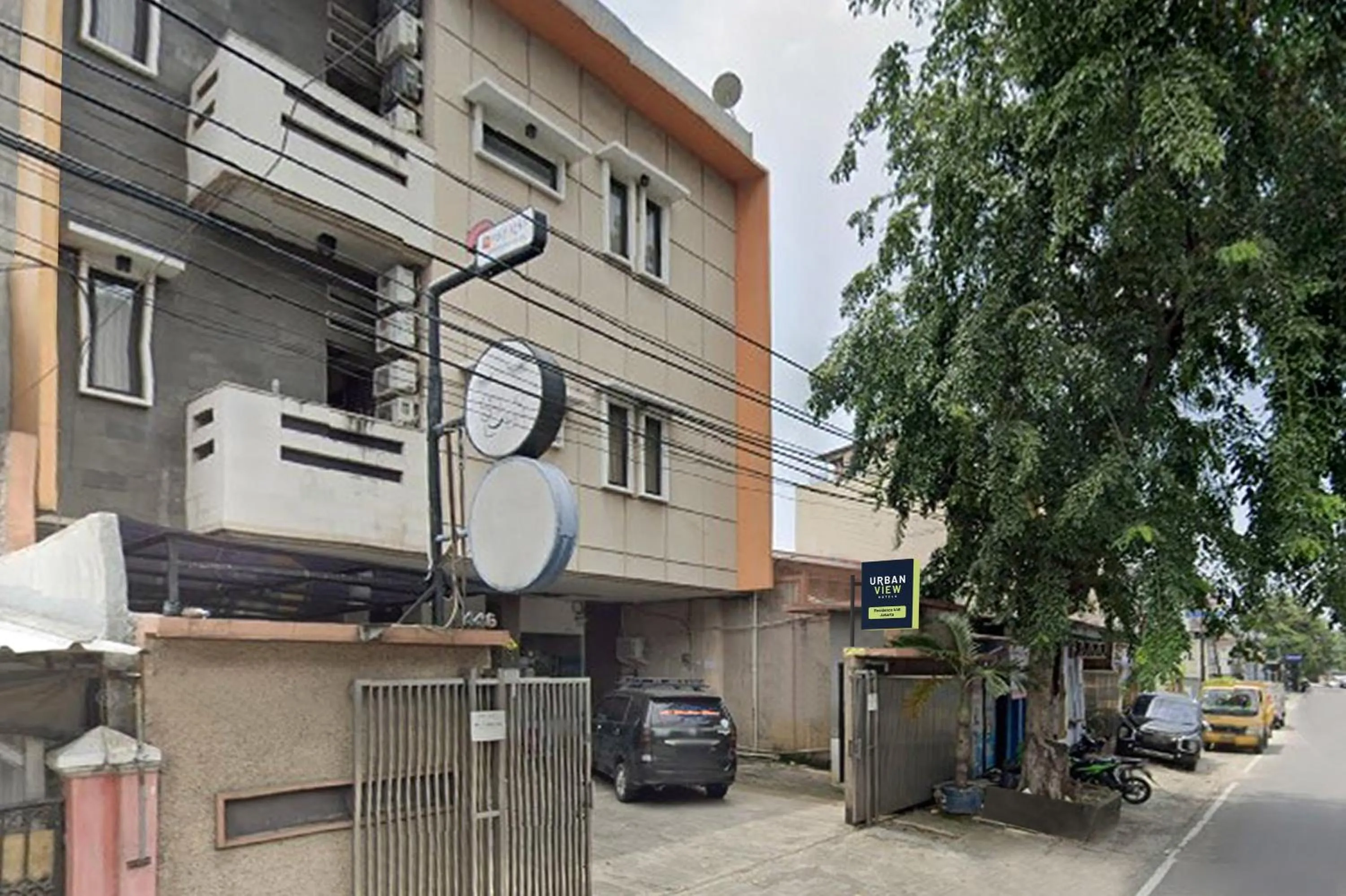 Property building in Urbanview Hotel Residence 446 Tanjung Duren