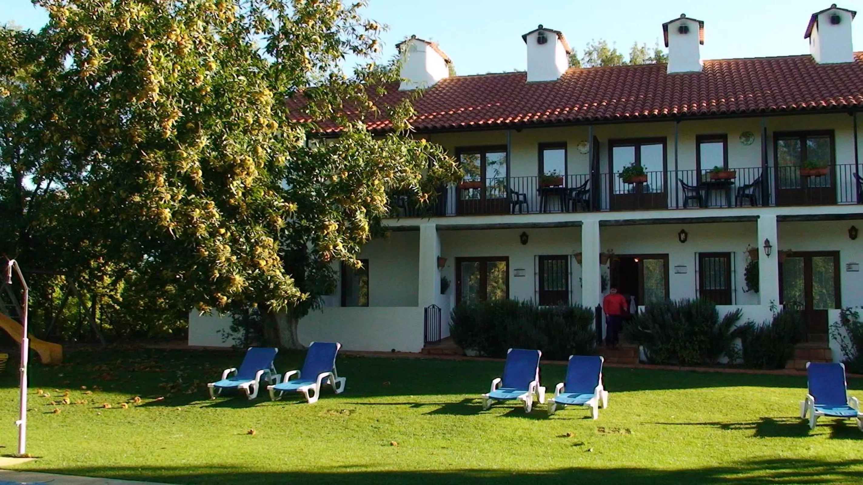 Property building in Hotel Apartamento Rural Finca La Media Legua