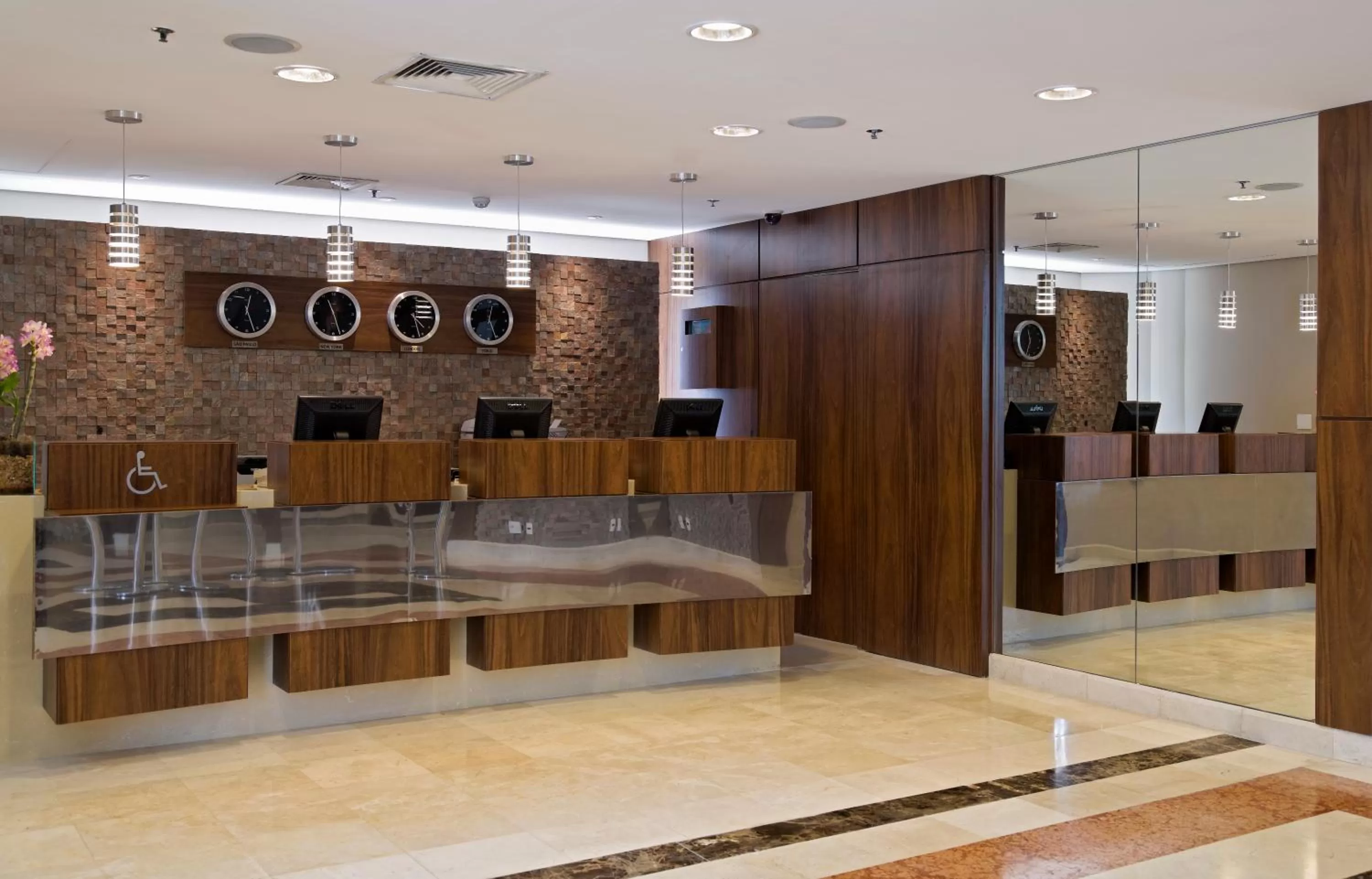 Business facilities in Intercity São Paulo Ibirapuera