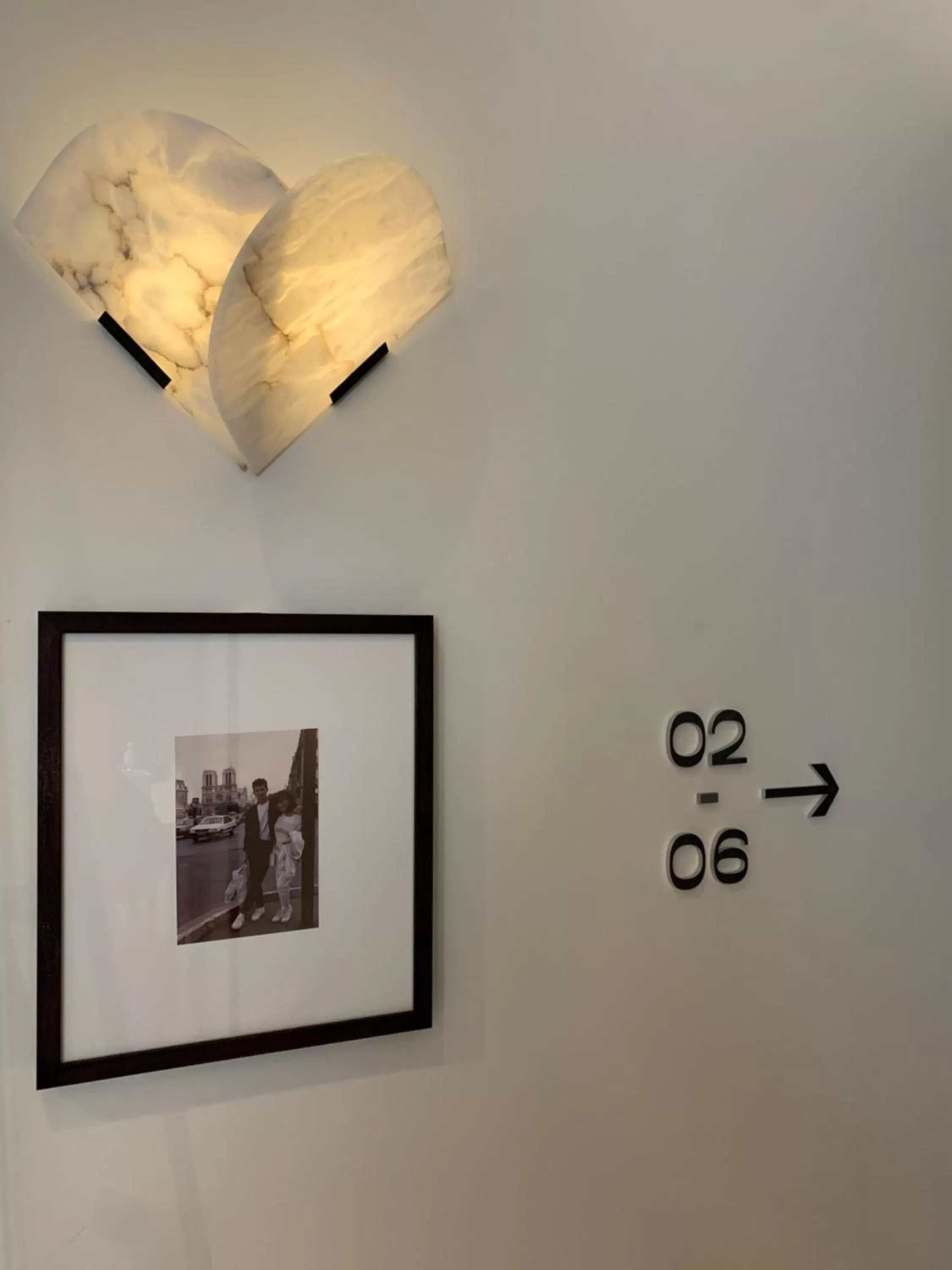 Lobby or reception in Hôtel Wallace, a Member of Design Hotels