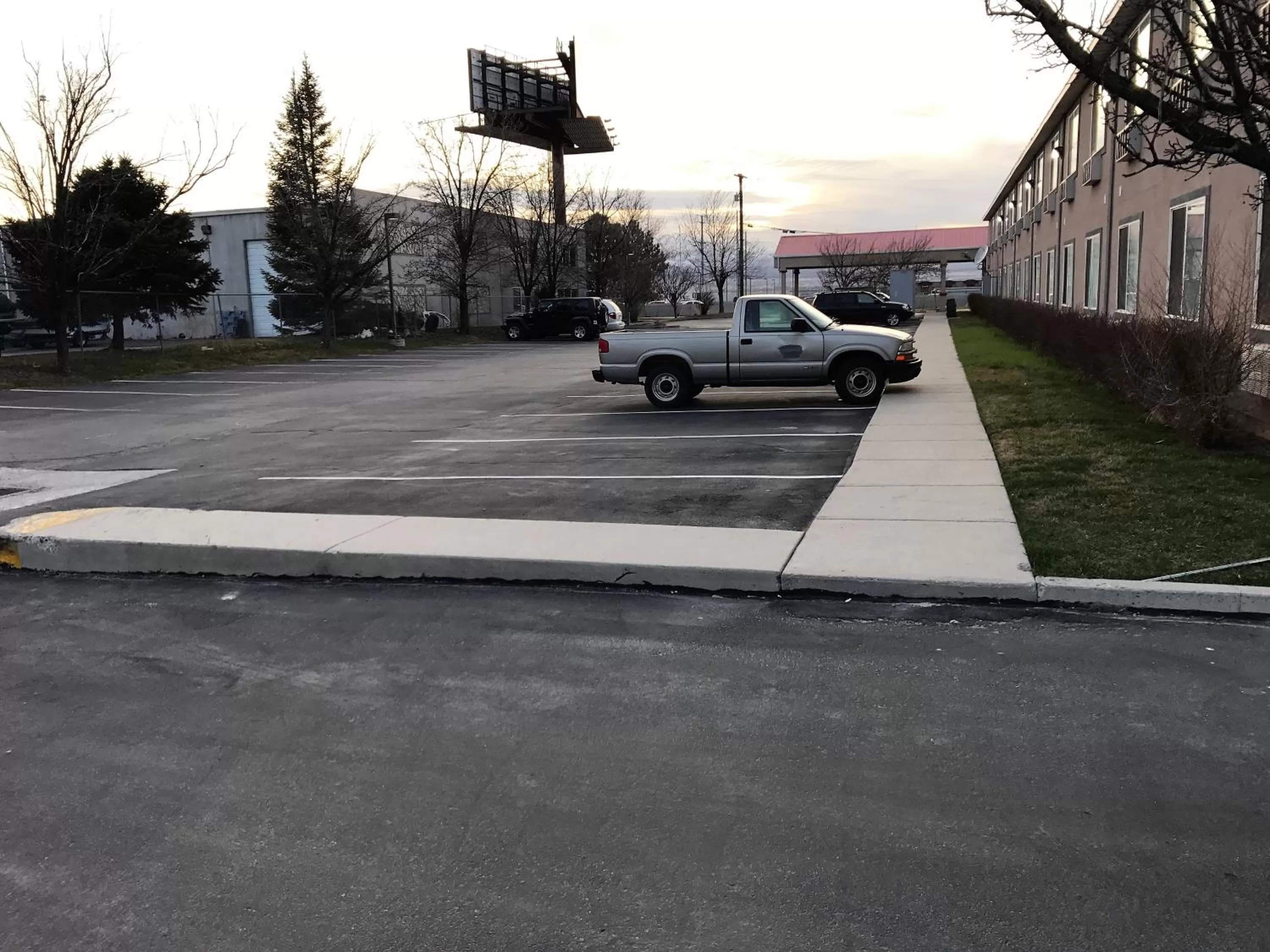 Property building in Ramada by Wyndham Draper, Utah