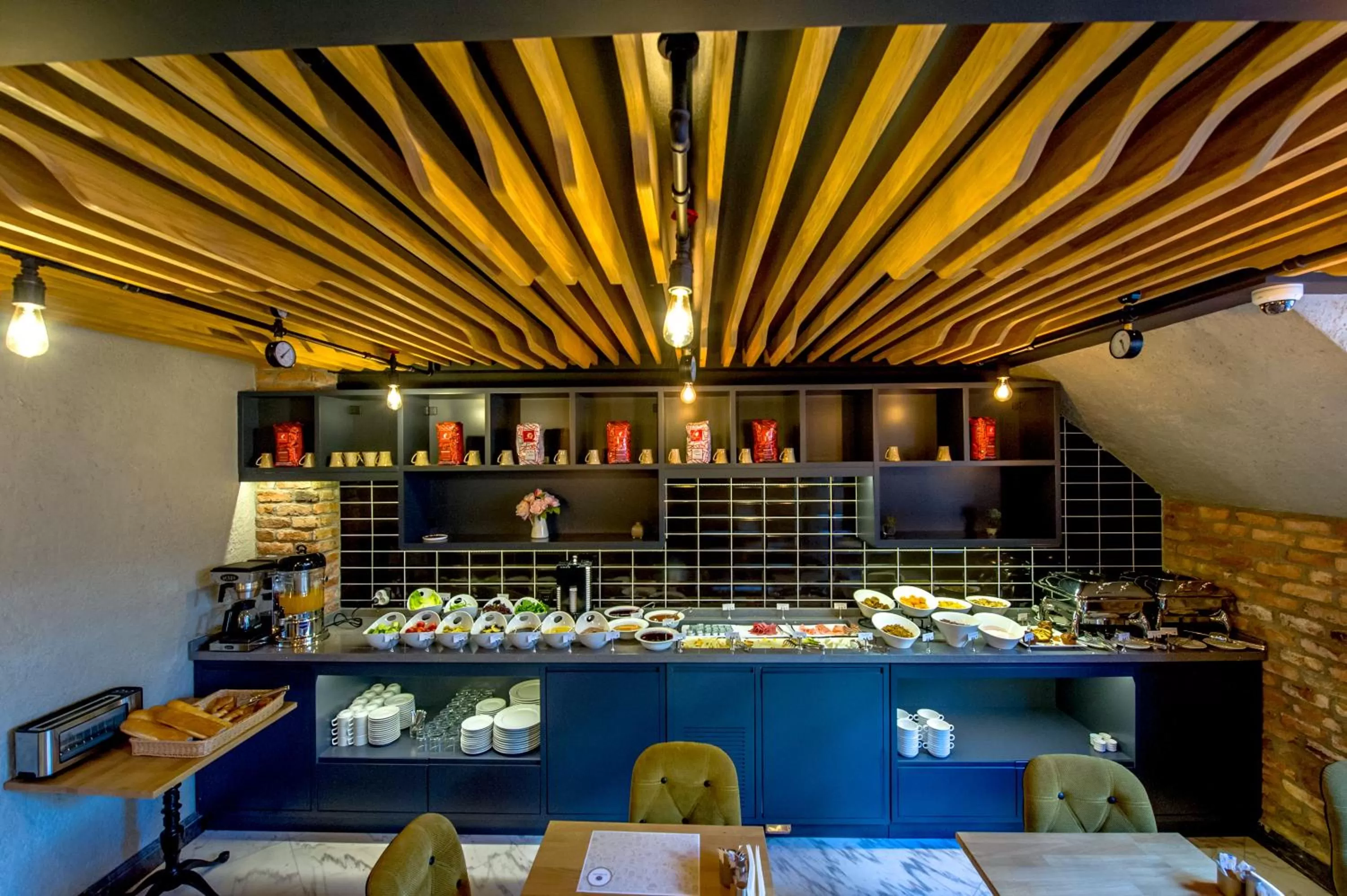 Breakfast in Homelike Hotel