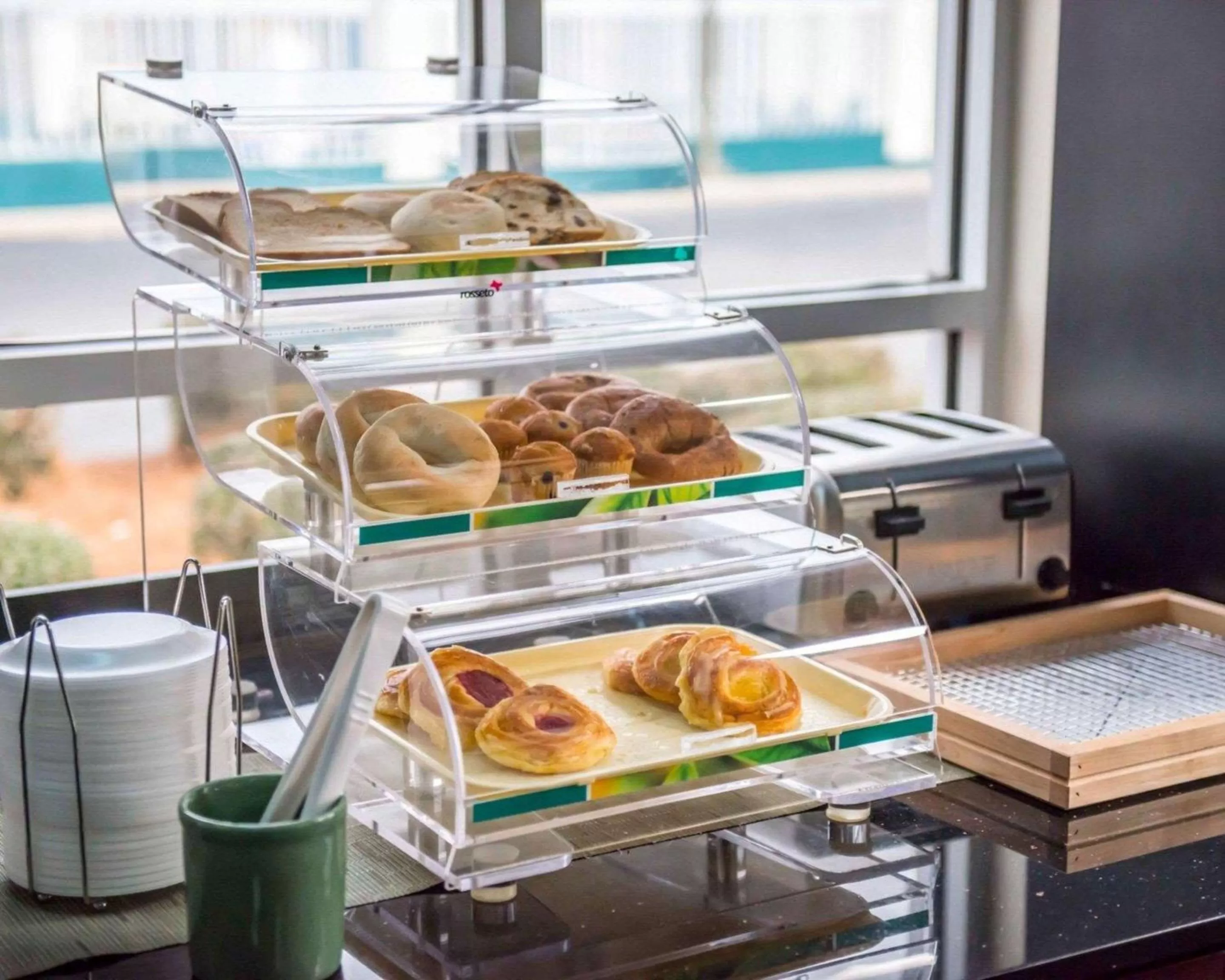 Restaurant/places to eat in Quality Inn Chipley I-10 at Exit 120