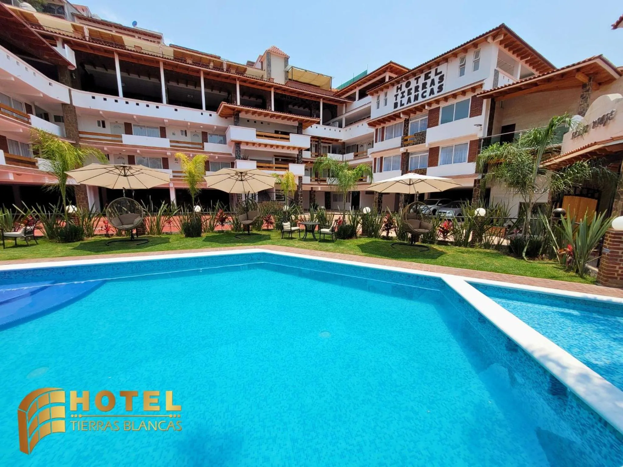 Property building in Hotel Tierras Blancas