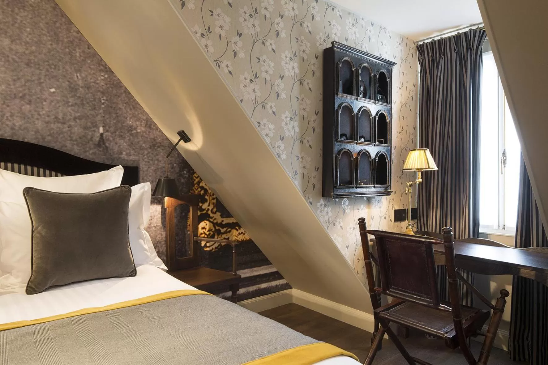 Bedroom, Bed in Hôtel Da Vinci & Spa