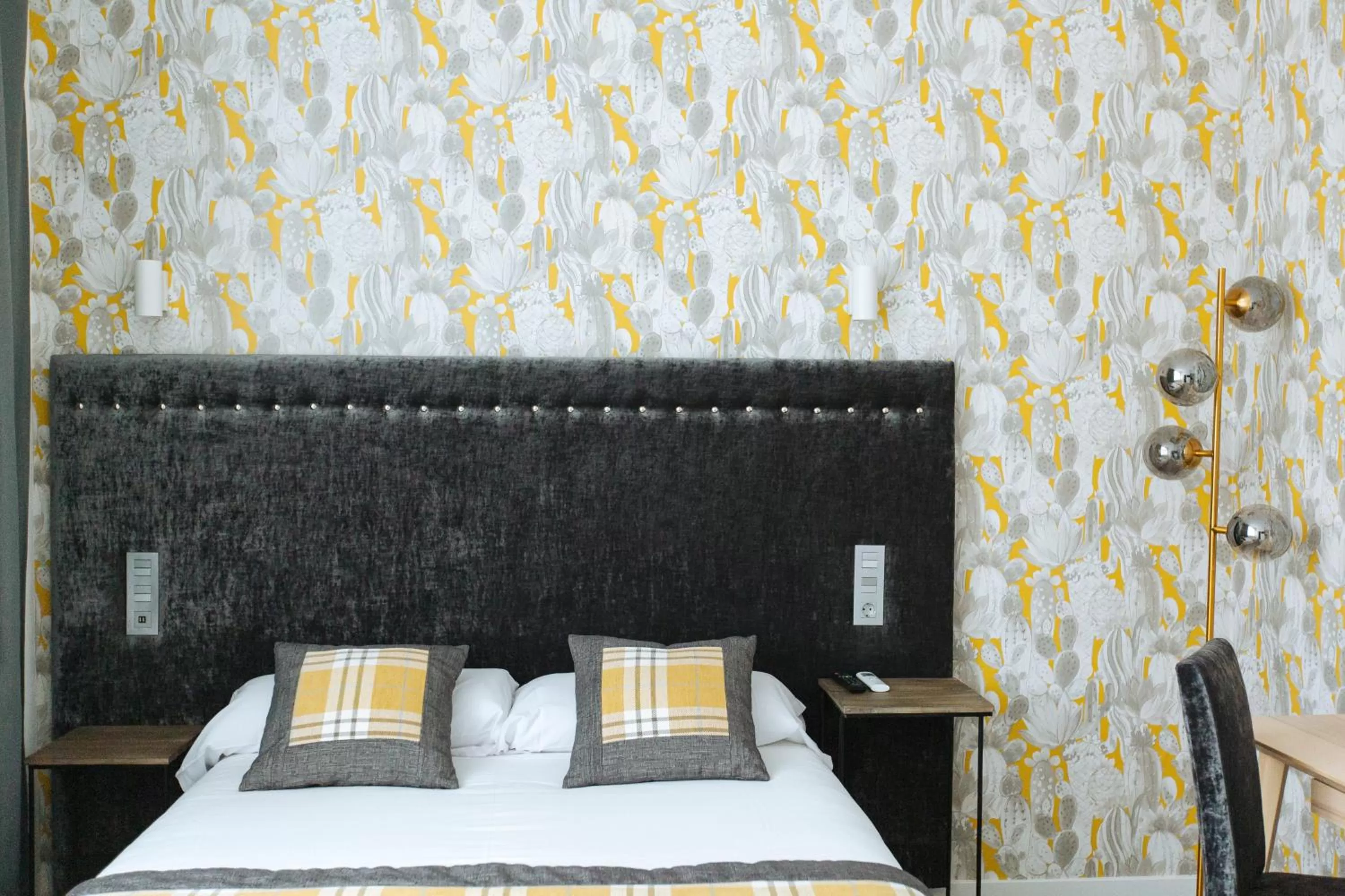 Bed in Hotel Santa Cruz