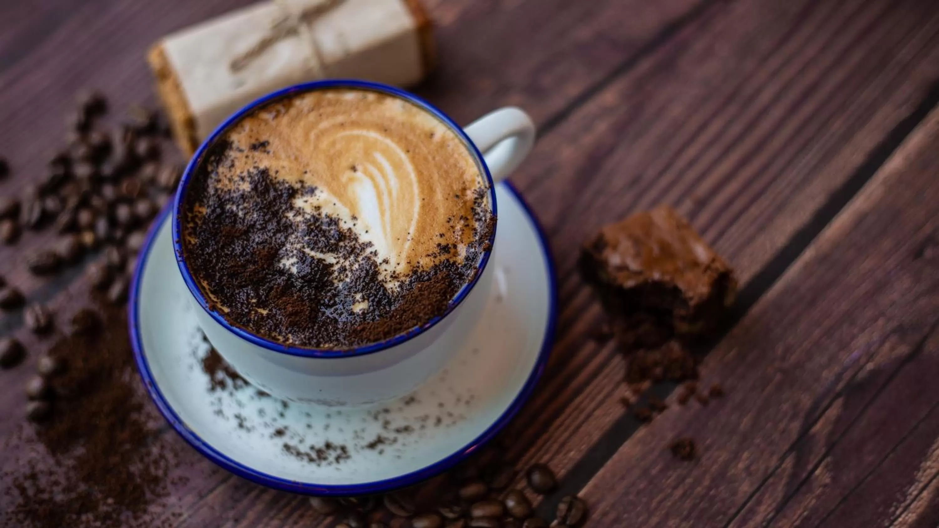 Coffee/tea facilities in Grand Plaza Mövenpick Media City