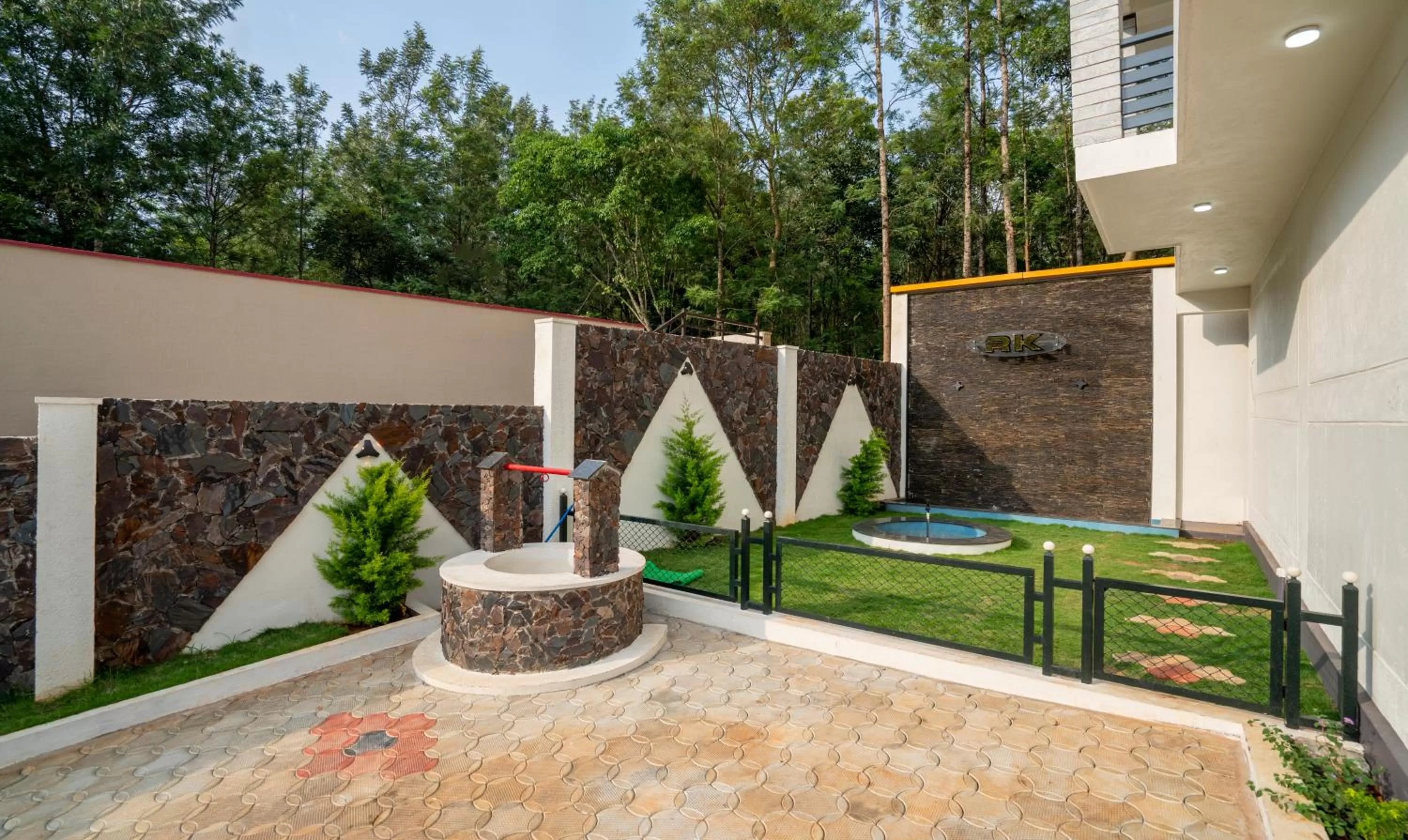 Garden in Treebo 3C Comforts