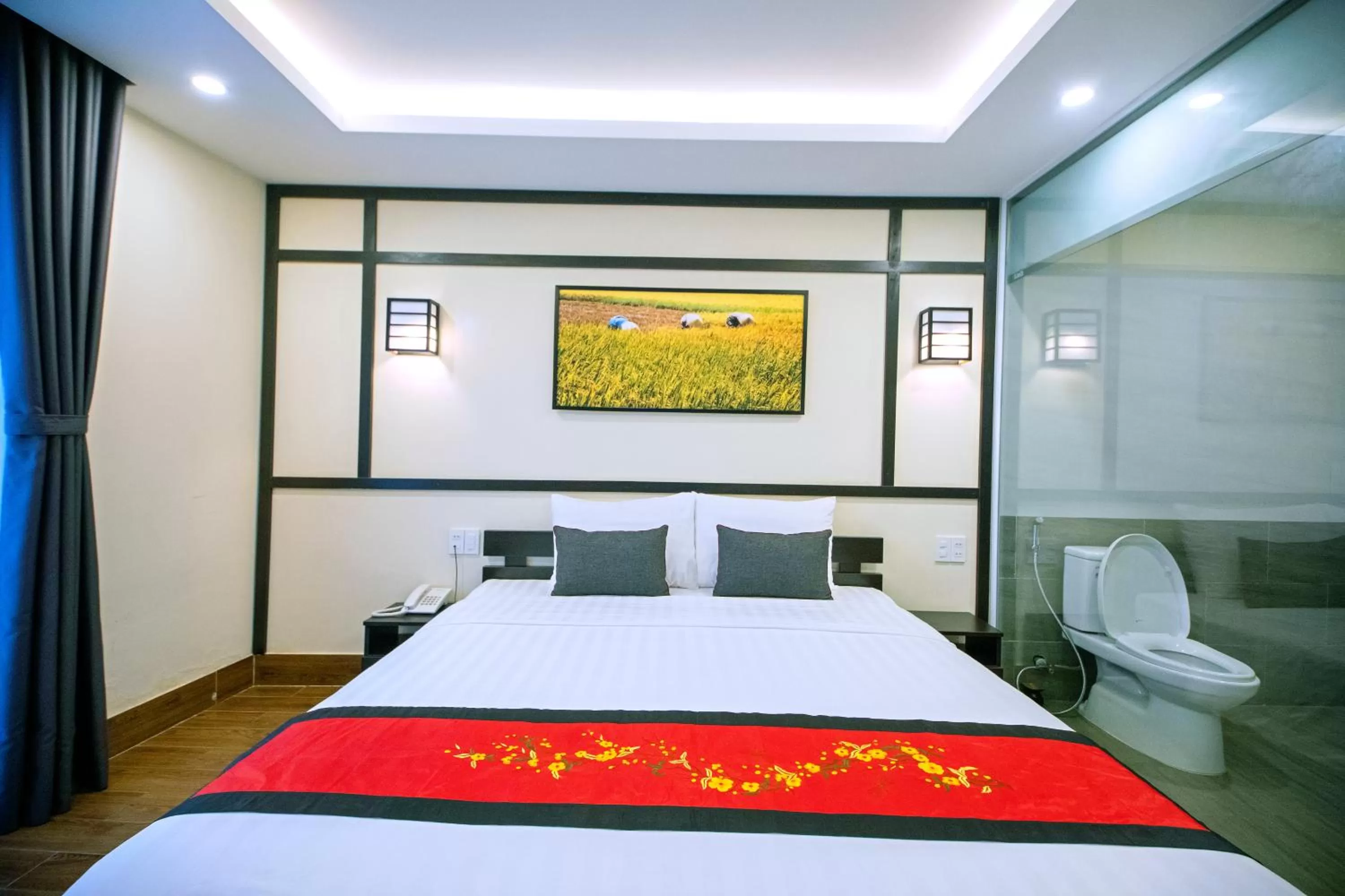 Bedroom, Bed in Hoi An Riverland Villa - Hoi An Center