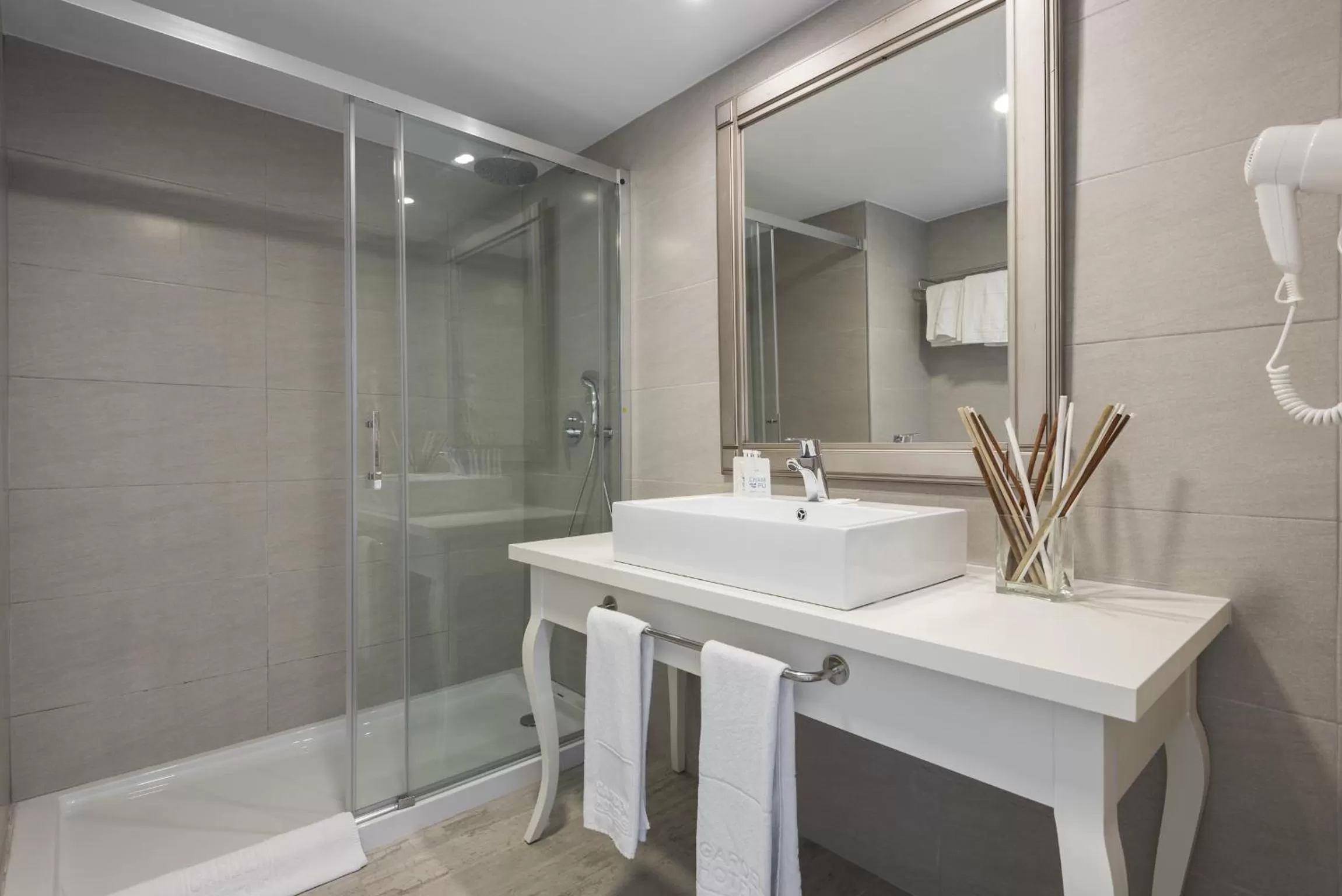 Bathroom in Alcudia Garden Aparthotel