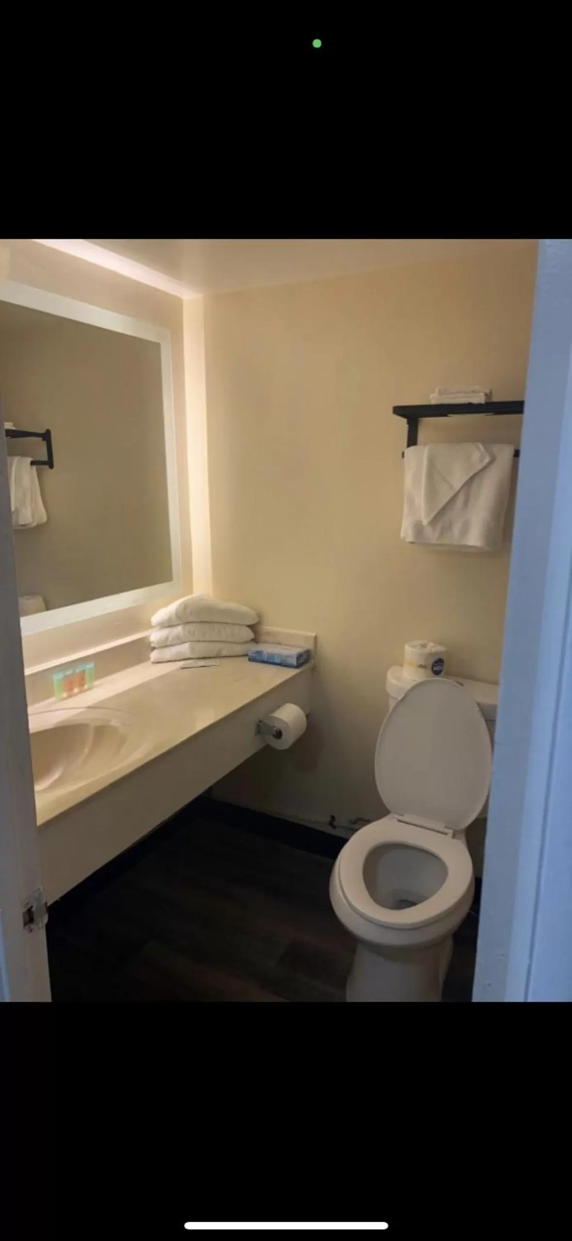 Bathroom in Gazebo Inn Oceanfront