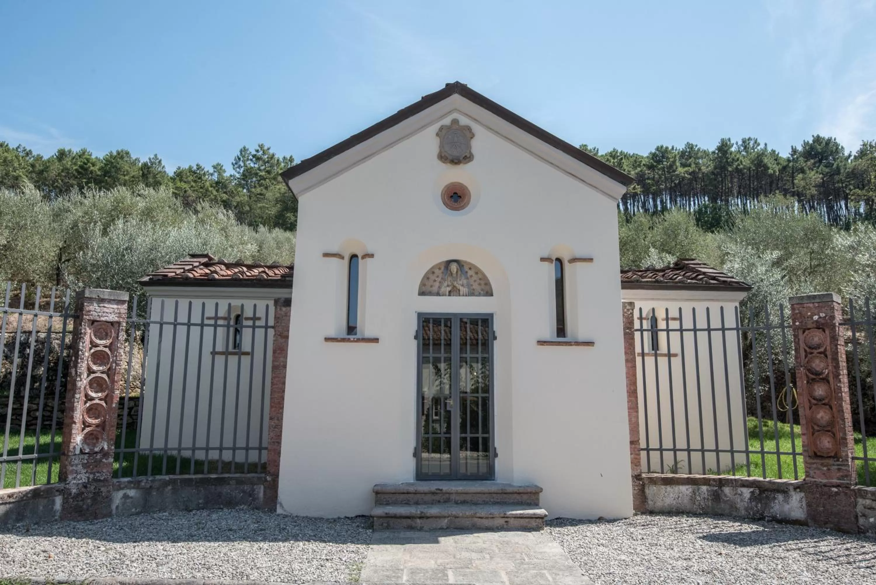 Property building in Hotel Albergo Villa Marta