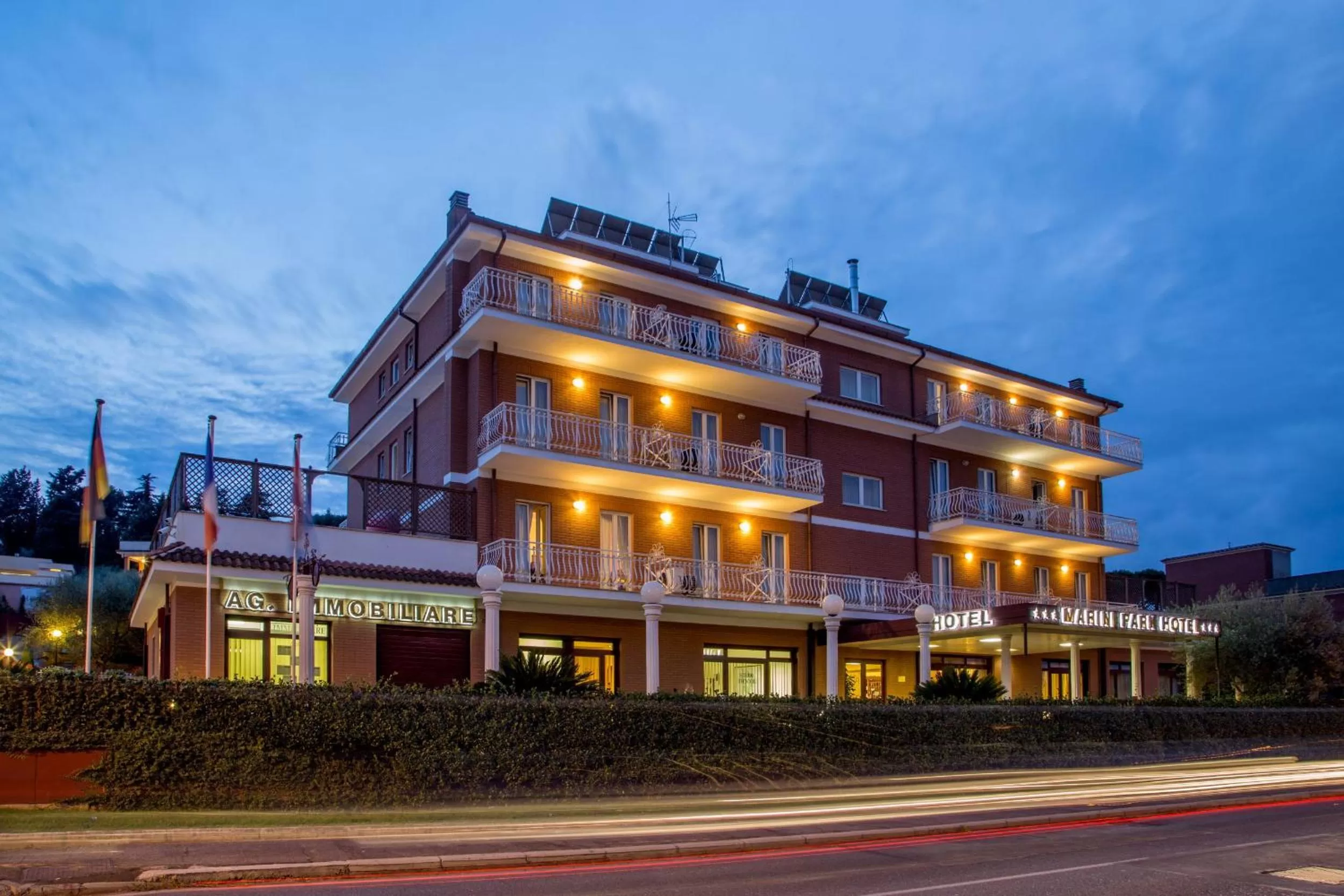 Facade/entrance in Marini Park Hotel