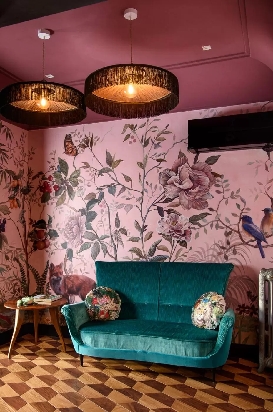 Velona's Jungle Luxury Suites