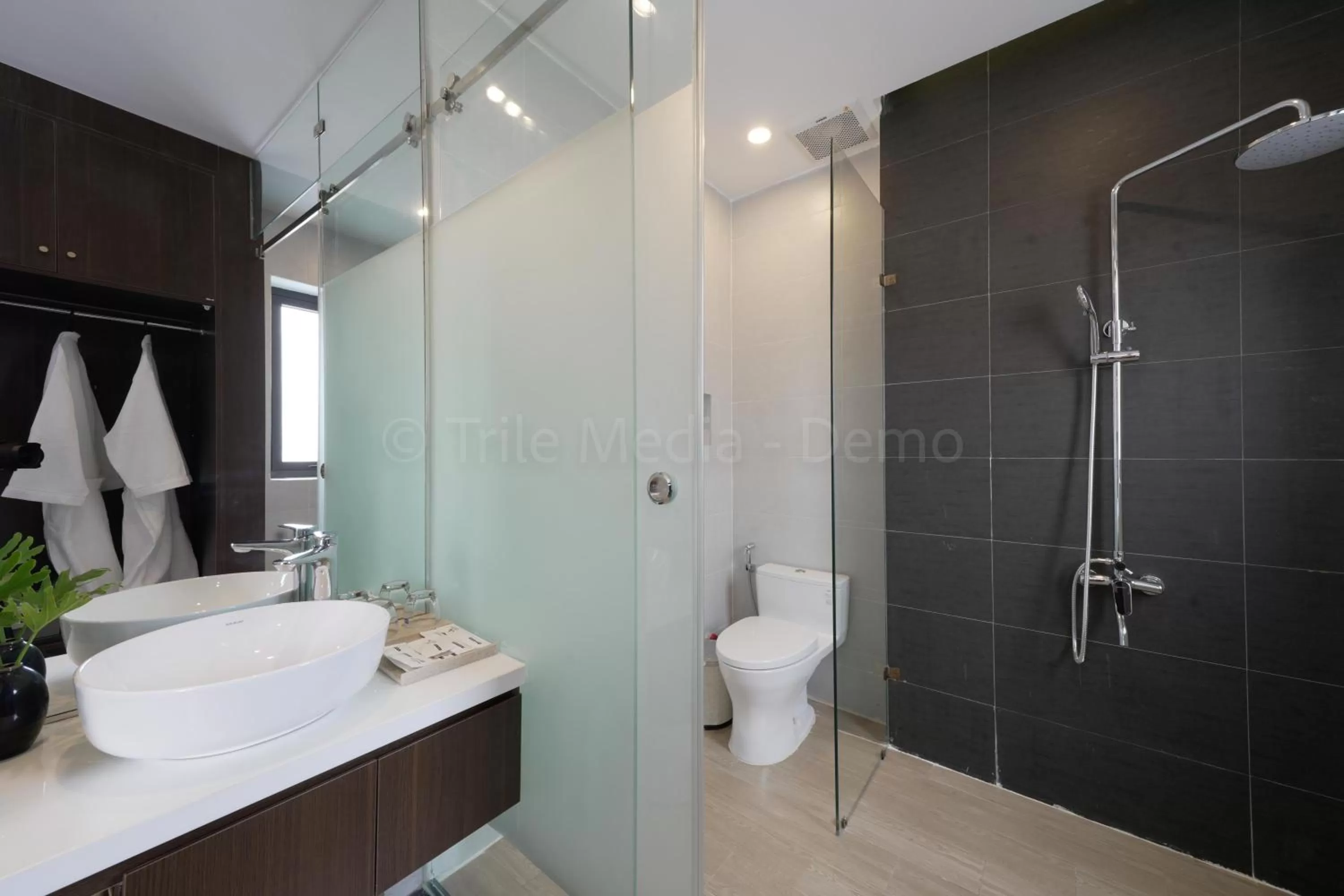 Bathroom in Lion King Hotel