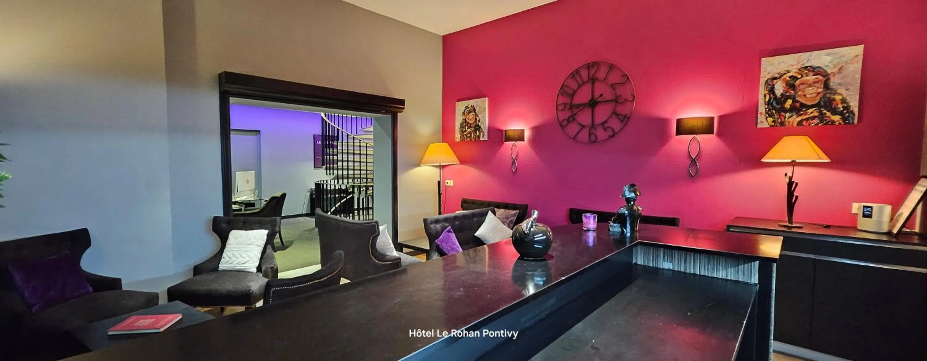 Living room in Hôtel Le Rohan Charme et Caractère