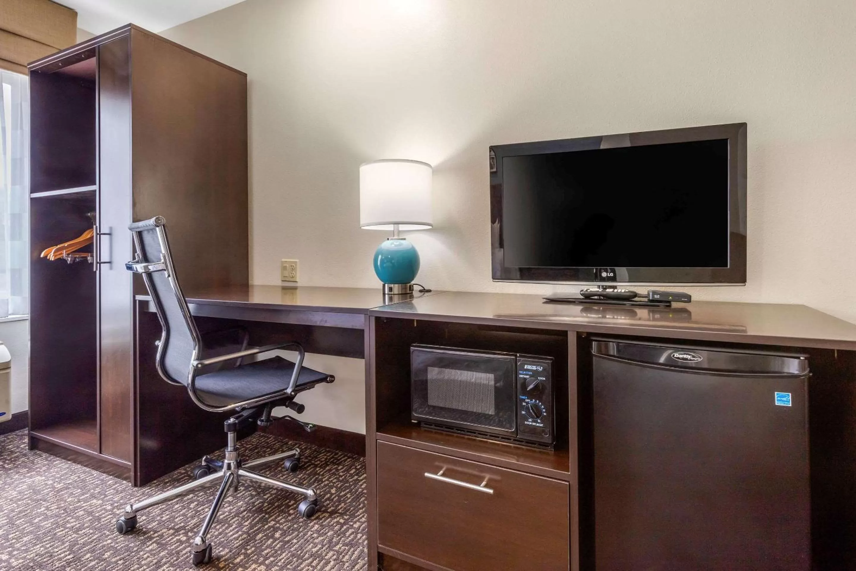 Bedroom in Sleep Inn & Suites