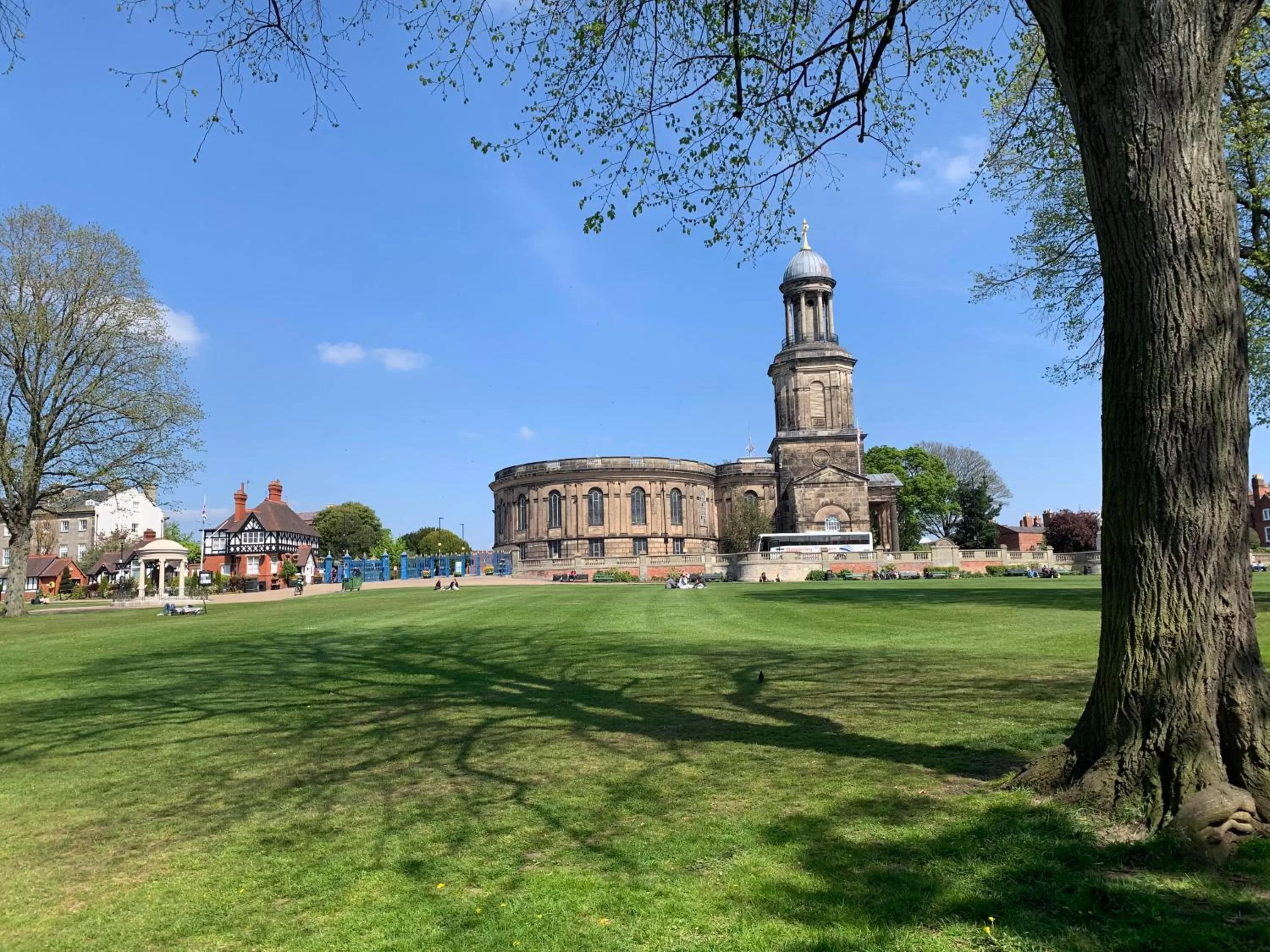 Property Building in Abbots Mead Hotel